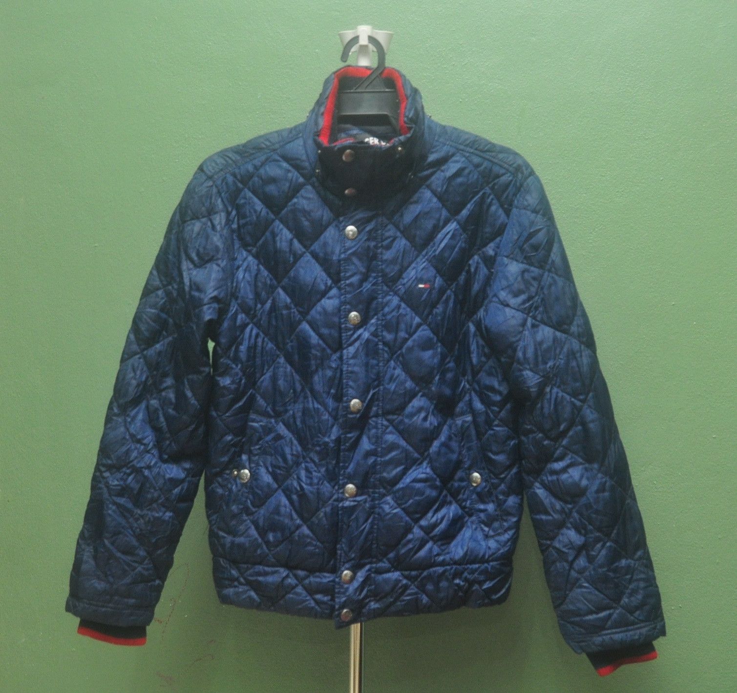 Japanese Brand × Tommy Hilfiger Vintage Tommy Hilfiger Travis Scott Fashion Style Jacket Size US M / EU 48-50 / 2 - 1 Thumbnail