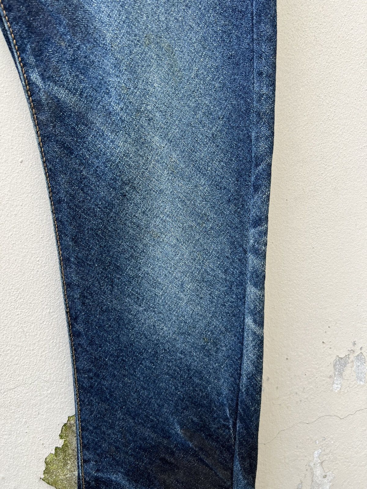 Vintage Vintage FUGA Japan Wax Blue Denim Curve Leg Flare Jeans Size US 29 - 13 Thumbnail
