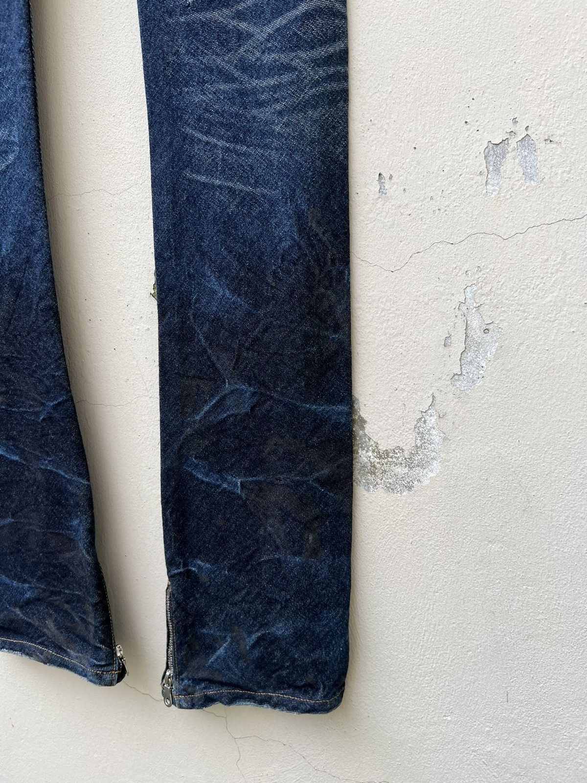 Vintage Vintage FUGA Japan Wax Blue Denim Curve Leg Flare Jeans Size US 29 - 21 Thumbnail