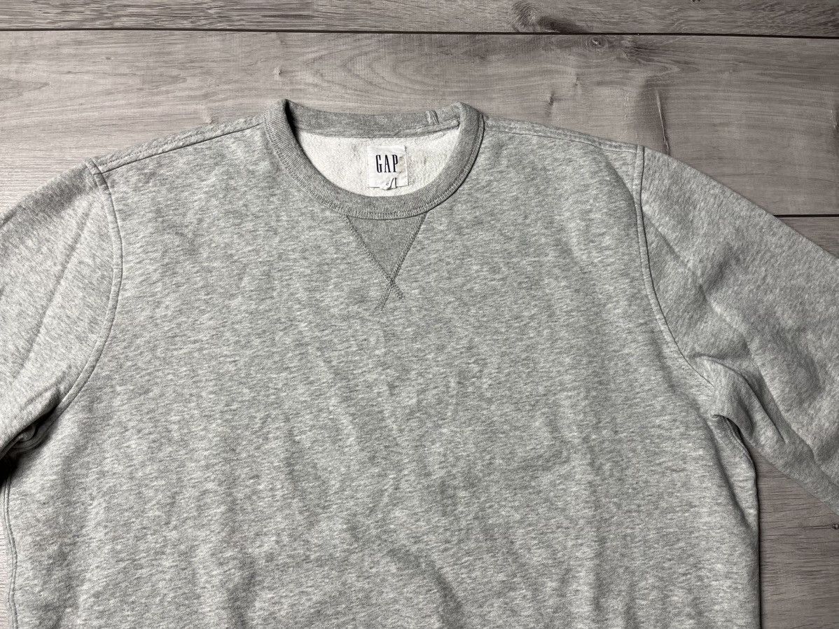 Gap Gap sweatshirt classic size Large Size US L / EU 52-54 / 3 - 3 Thumbnail