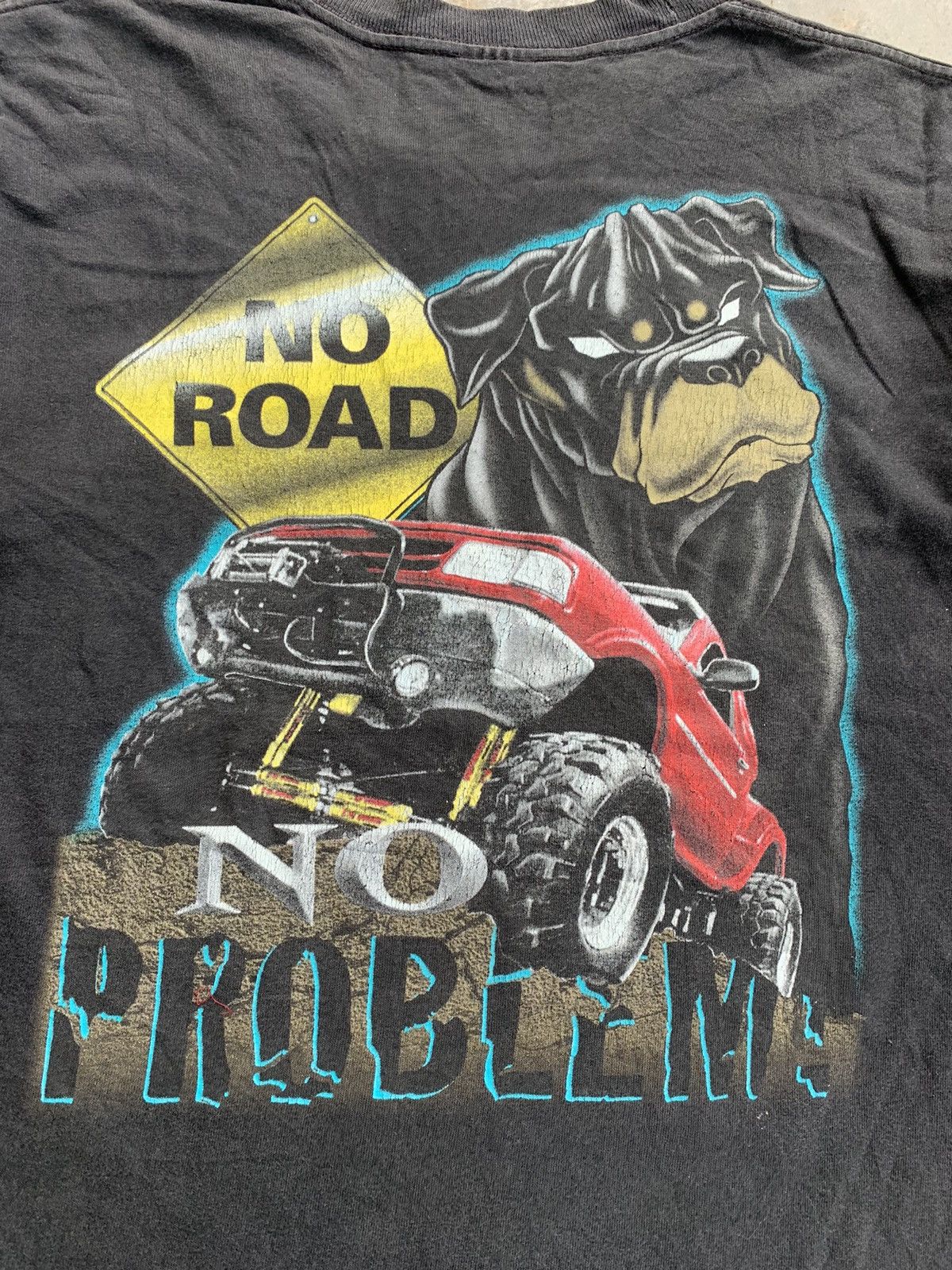 Other Vintage THRASHED Faded Monster Dog Tshirt Size US M / EU 48-50 / 2 - 3 Thumbnail