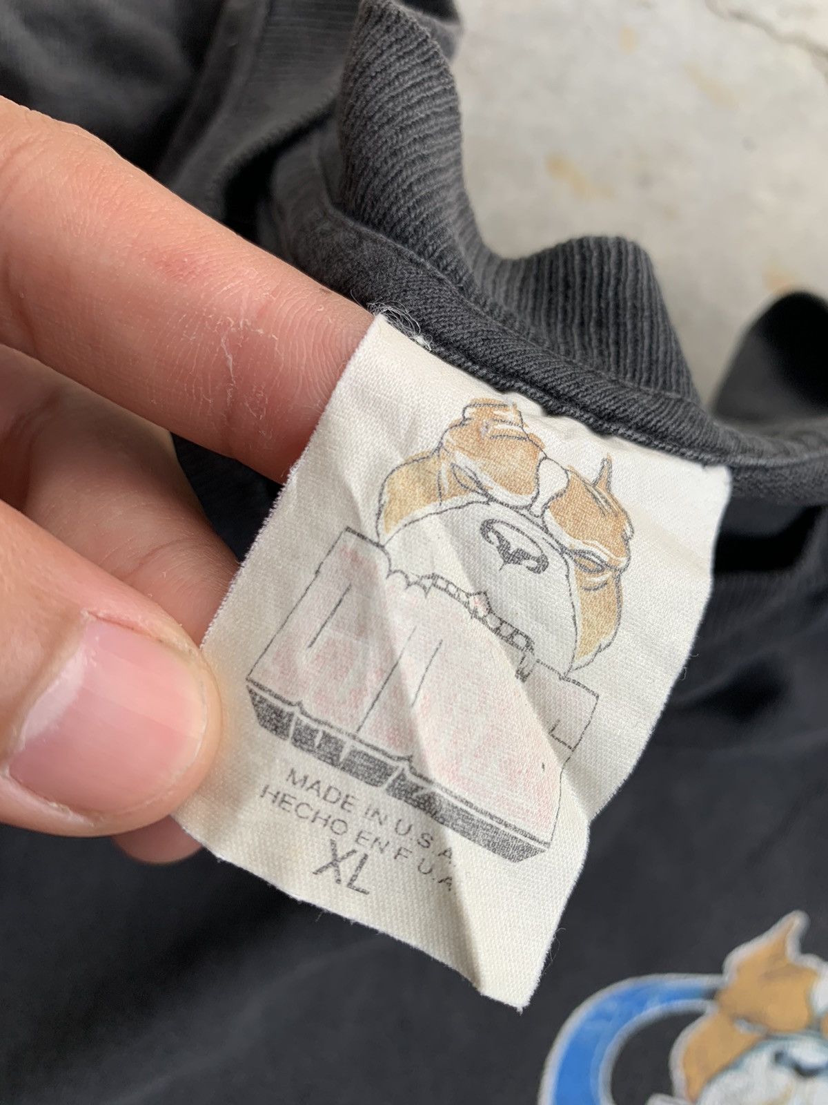 Other Vintage THRASHED Faded Monster Dog Tshirt Size US M / EU 48-50 / 2 - 5 Thumbnail