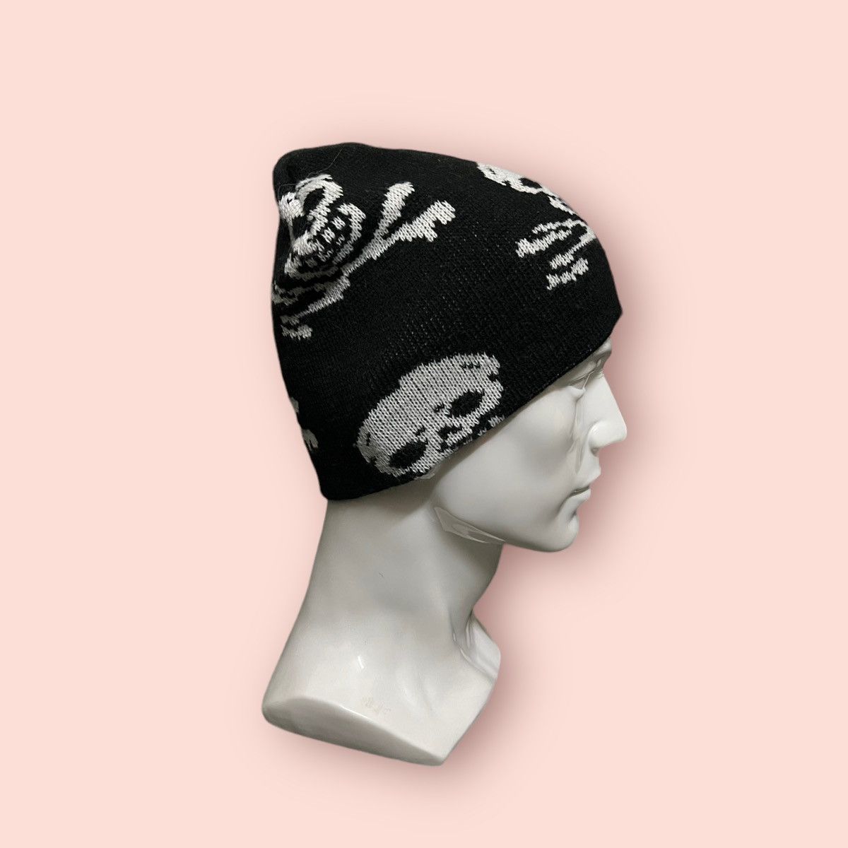 Seditionaries × Vintage VINTAGE SKULLS RIBBED BEANIE UNKNOWN DESIGNER Size ONE SIZE - 11 Thumbnail