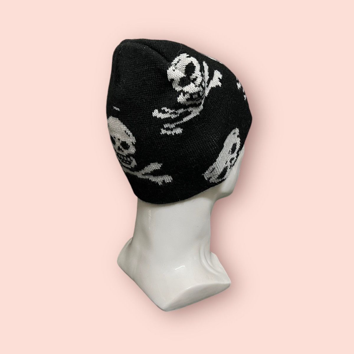 Seditionaries × Vintage VINTAGE SKULLS RIBBED BEANIE UNKNOWN DESIGNER Size ONE SIZE - 9 Thumbnail