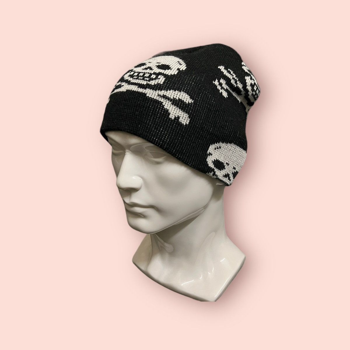 Seditionaries × Vintage VINTAGE SKULLS RIBBED BEANIE UNKNOWN DESIGNER Size ONE SIZE - 1 Thumbnail