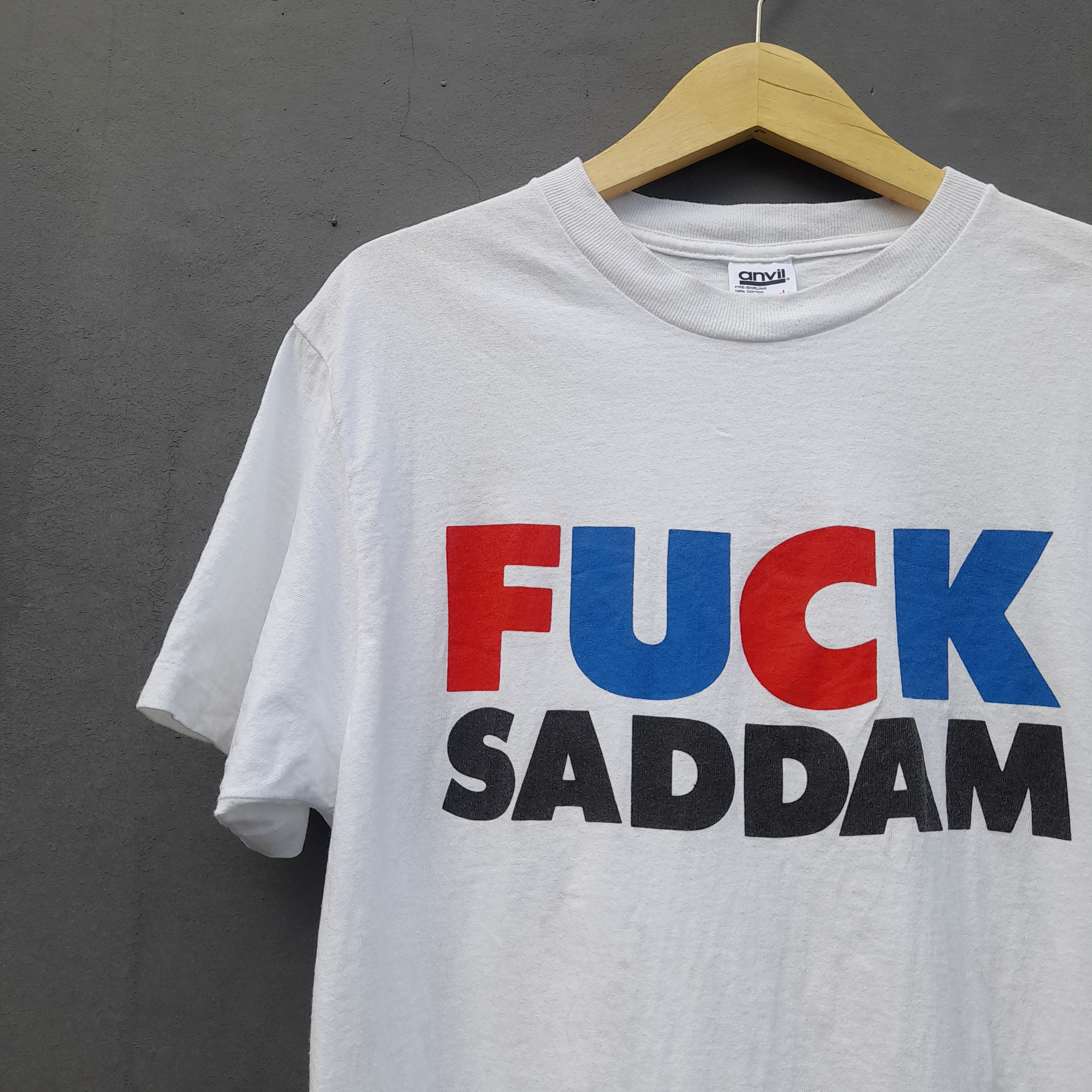 Seditionaries Vintage saddam hussein statement tees Size US M / EU 48-50 / 2 - 4 Thumbnail