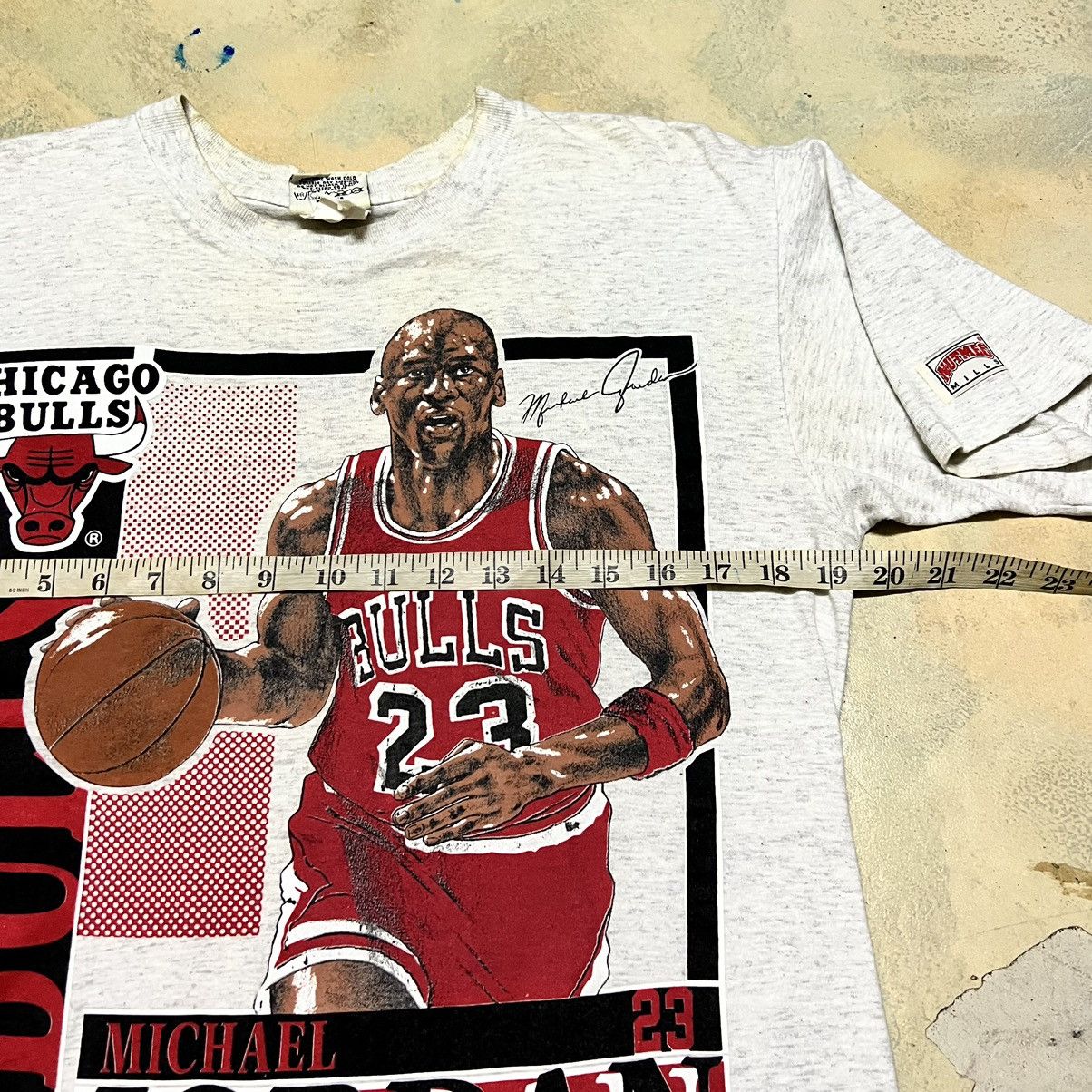 NBA Vintage Chicago Bulls Micheal Jordan T-Shirt Size US L / EU 52-54 / 3 - 16 Thumbnail