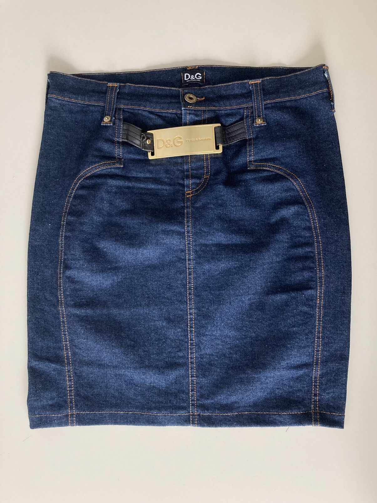 Dolce & Gabbana D&G BIG LOGO DENIM SKIRT Size 27" / US 4 / IT 40 - 1 Thumbnail