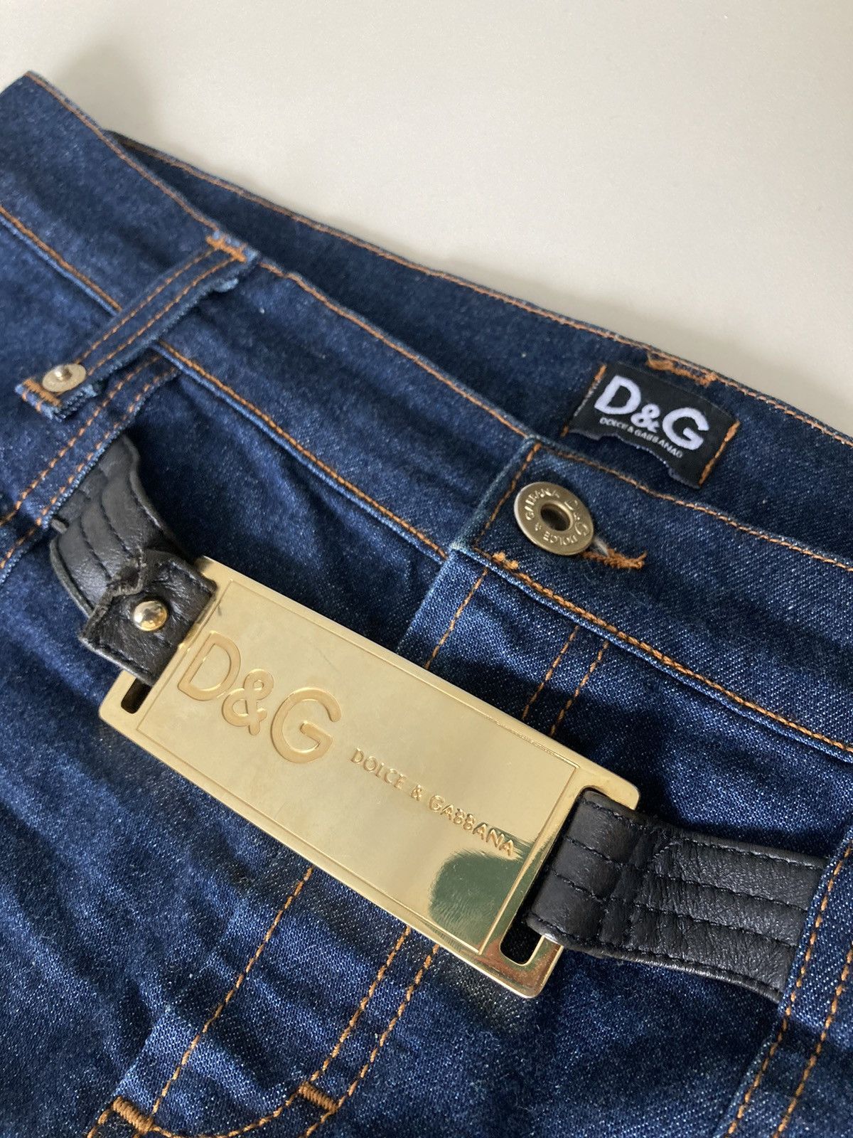 Dolce & Gabbana D&G BIG LOGO DENIM SKIRT Size 27" / US 4 / IT 40 - 2 Thumbnail
