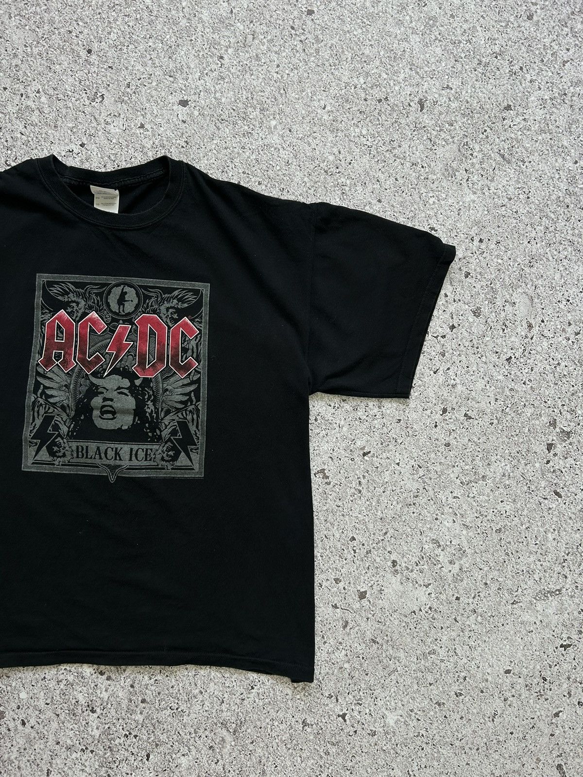 AC/DC × Band Tees Vintage AC/DC European Tour “Black Ice” 2009 T-shirt Size US XL / EU 56 / 4 - 3 Thumbnail