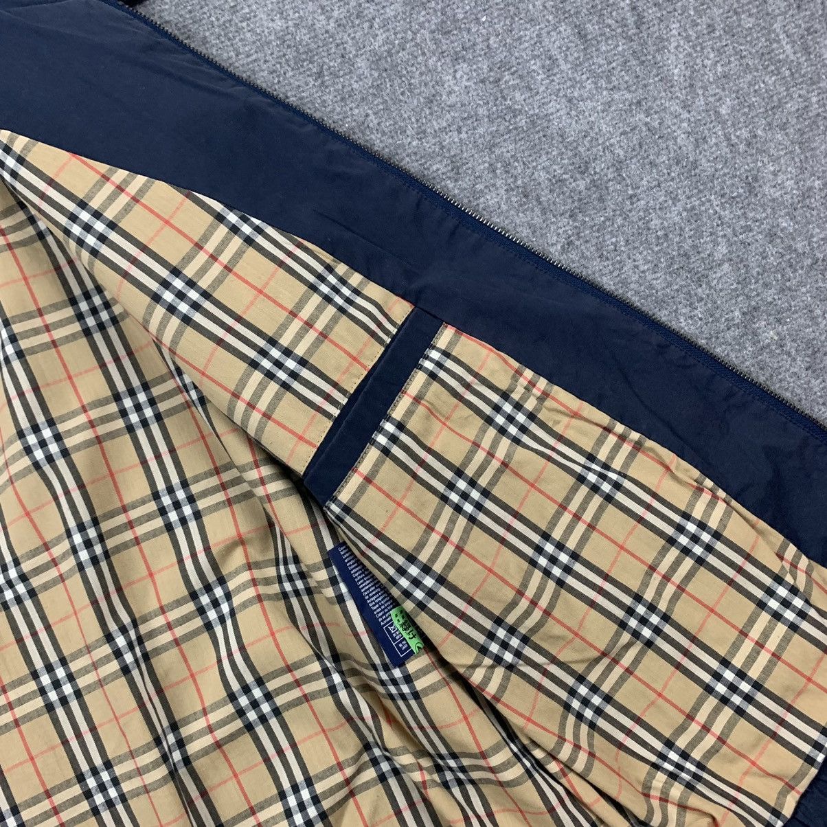 Burberry × Vintage Vintage Burberry Nova Check Jacket Size US L / EU 52-54 / 3 - 11 Thumbnail