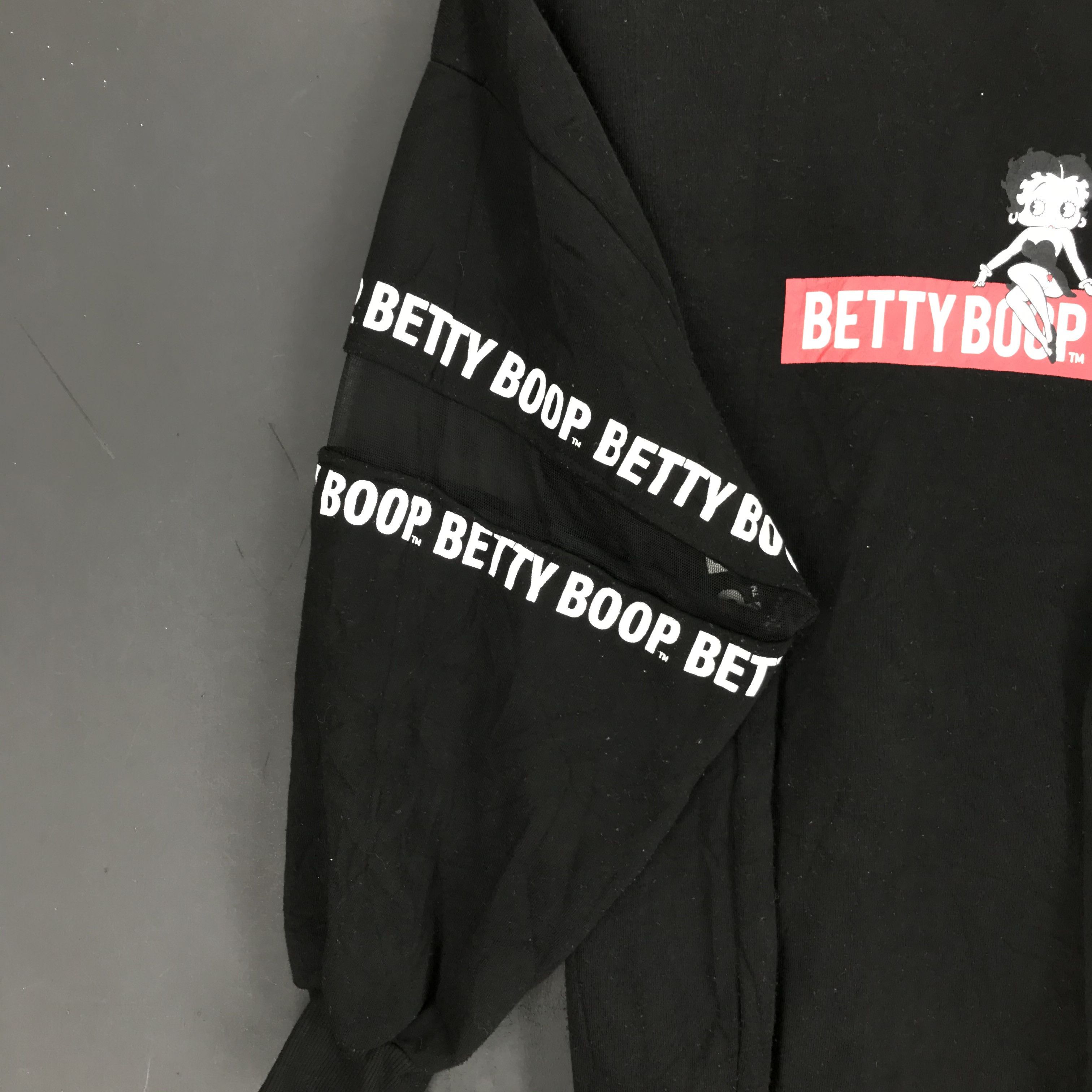 Cartoon Network Strage Heaven X Betty Boop Box Logo Sweatshirt #1851-73 Size L / US 10 / IT 46 - 7 Thumbnail