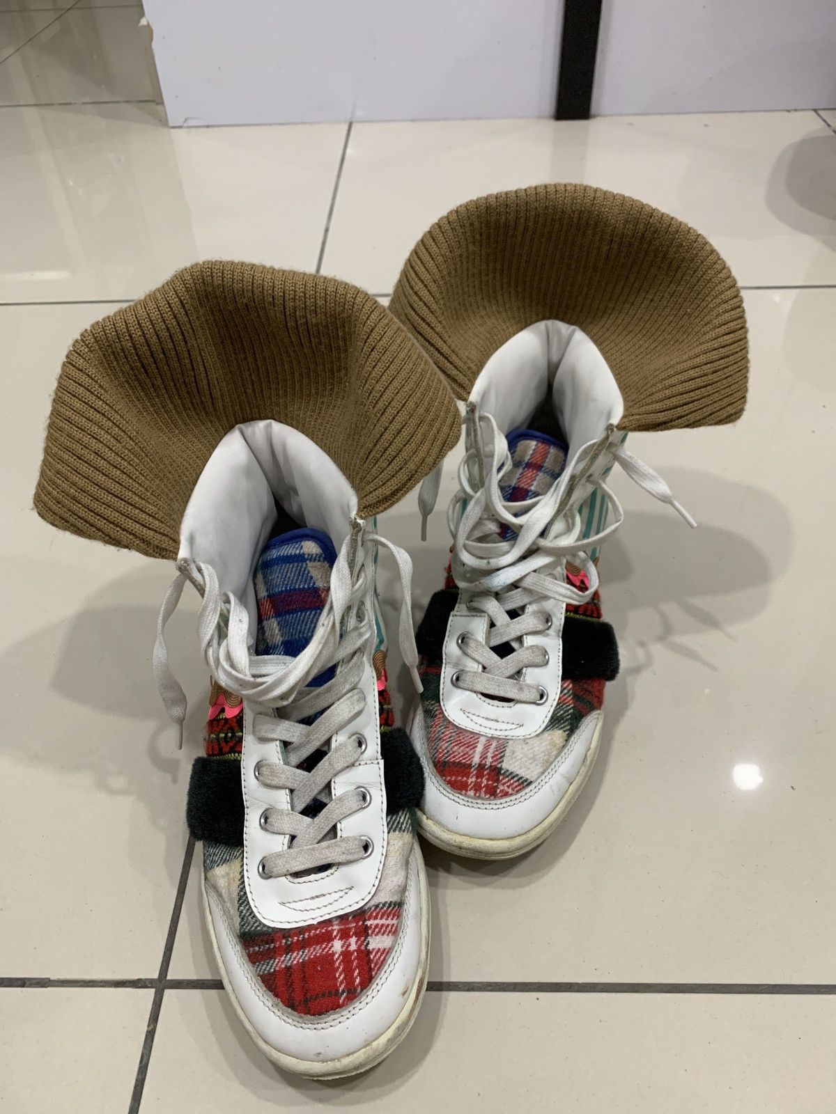 Issey Miyake VINTAGE MERCIBEAUCOUP ISSEY MIYAKE DISTRESSED HI STOP SHOES Size US 6 / EU 39 - 9 Thumbnail