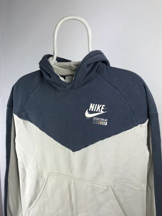 Nike Nike hoodie sportswear y2k vintage size Medium Size US M / EU 48-50 / 2 - 2 Thumbnail