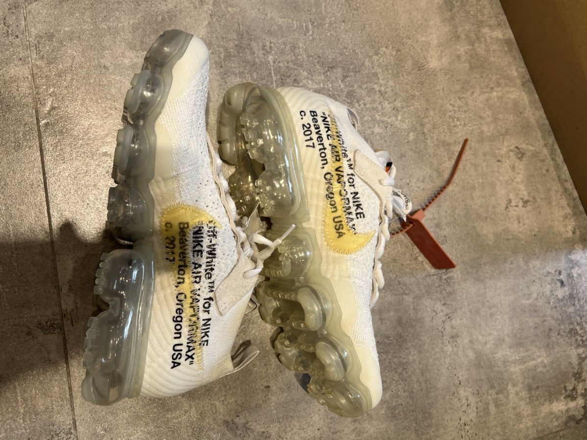Nike × Off-White OFF-WHITE x Air VaporMax Part 2 2018 Size US 7 / EU 40 - 3 Thumbnail