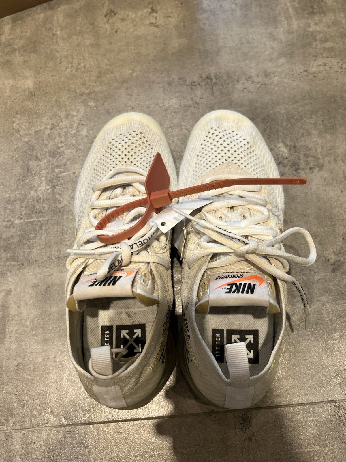 Nike × Off-White OFF-WHITE x Air VaporMax Part 2 2018 Size US 7 / EU 40 - 2 Thumbnail