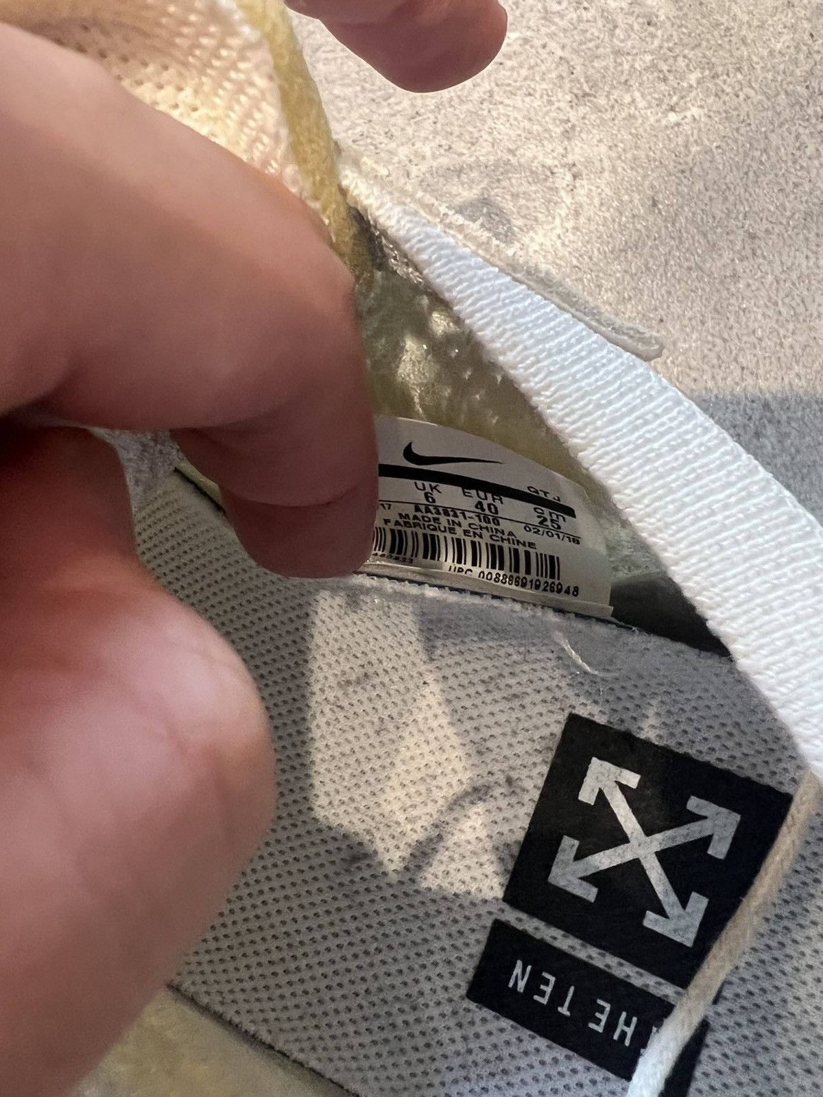 Nike × Off-White OFF-WHITE x Air VaporMax Part 2 2018 Size US 7 / EU 40 - 9 Thumbnail