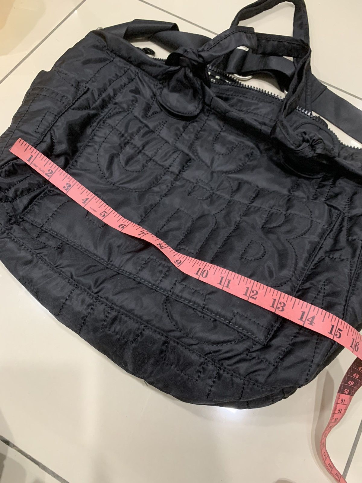 Marc Jacobs × Marc by Marc Jacobs MARC JACOBS QUILTED REVERSIBLE SPELL OUT DUFFLE BAG Size ONE SIZE - 10 Thumbnail