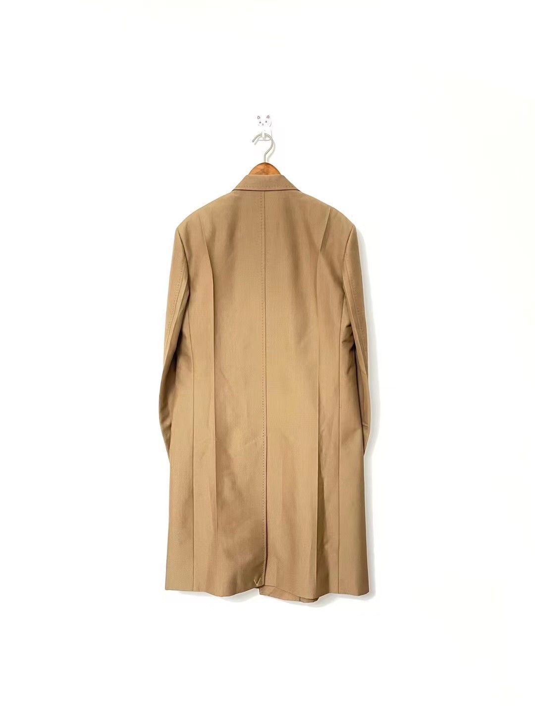 Louis Vuitton × Virgil Abloh SS19 plain rainbow runway double breasted coat Size US M / EU 48-50 / 2 - 3 Thumbnail