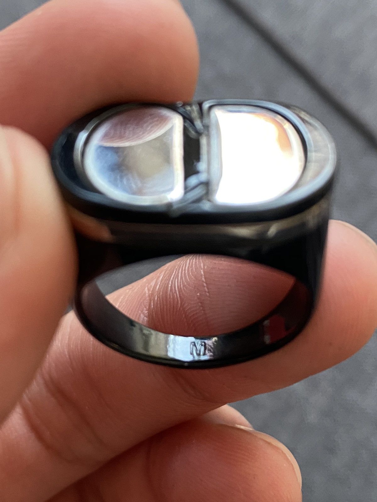 Dior Black cd logo icon ring Size ONE SIZE - 5 Thumbnail