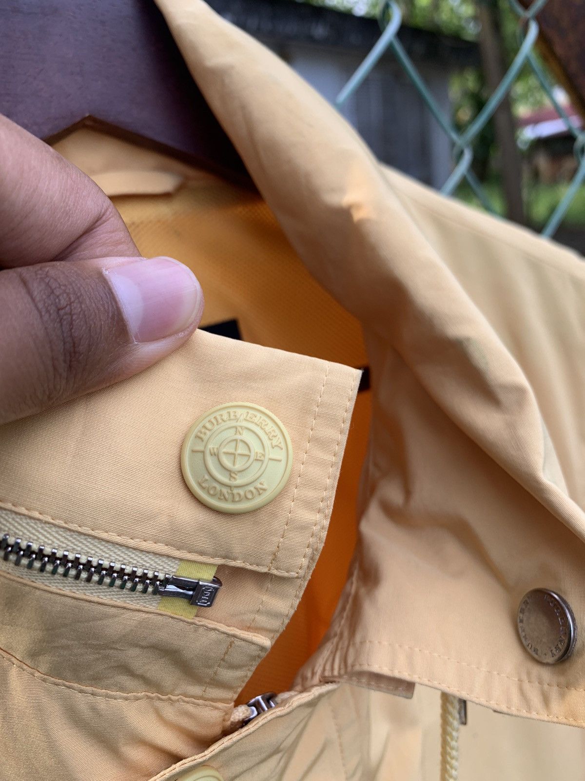 Burberry 🔥BURBERRY LONDON UTILITY YELLOW BOMBER JACKET Size US M / EU 48-50 / 2 - 14 Thumbnail