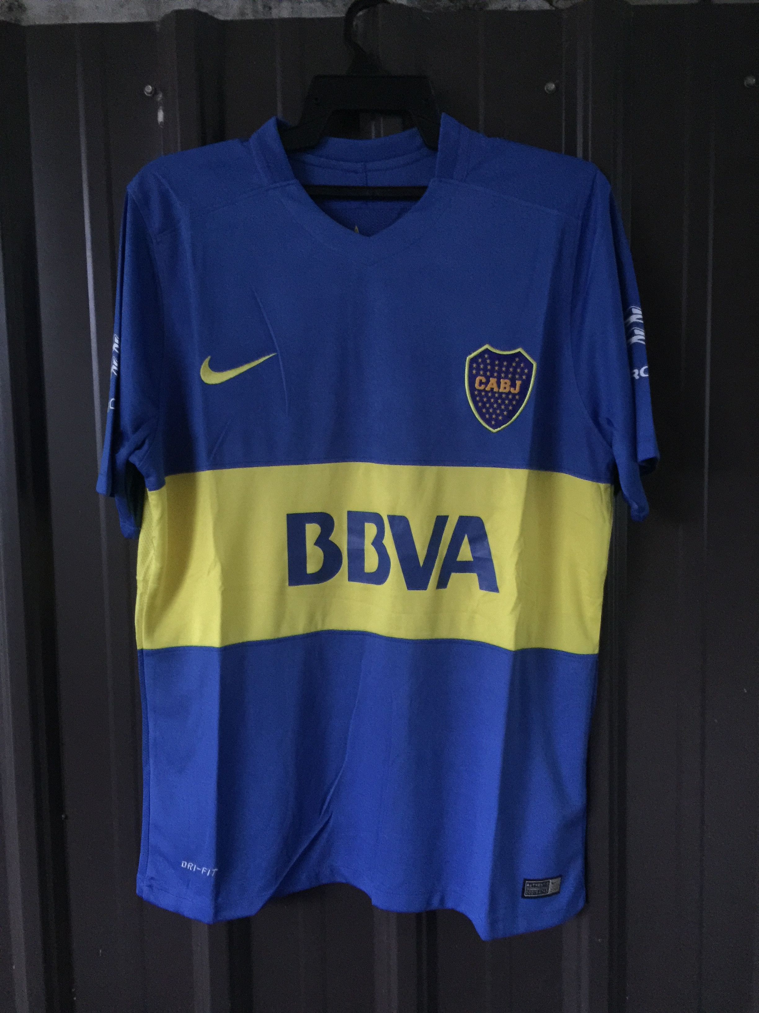 image of Nike Boca Juniors 2015/16 Soccer Jersey in Blue/Yellow, Men's (Size Medium)