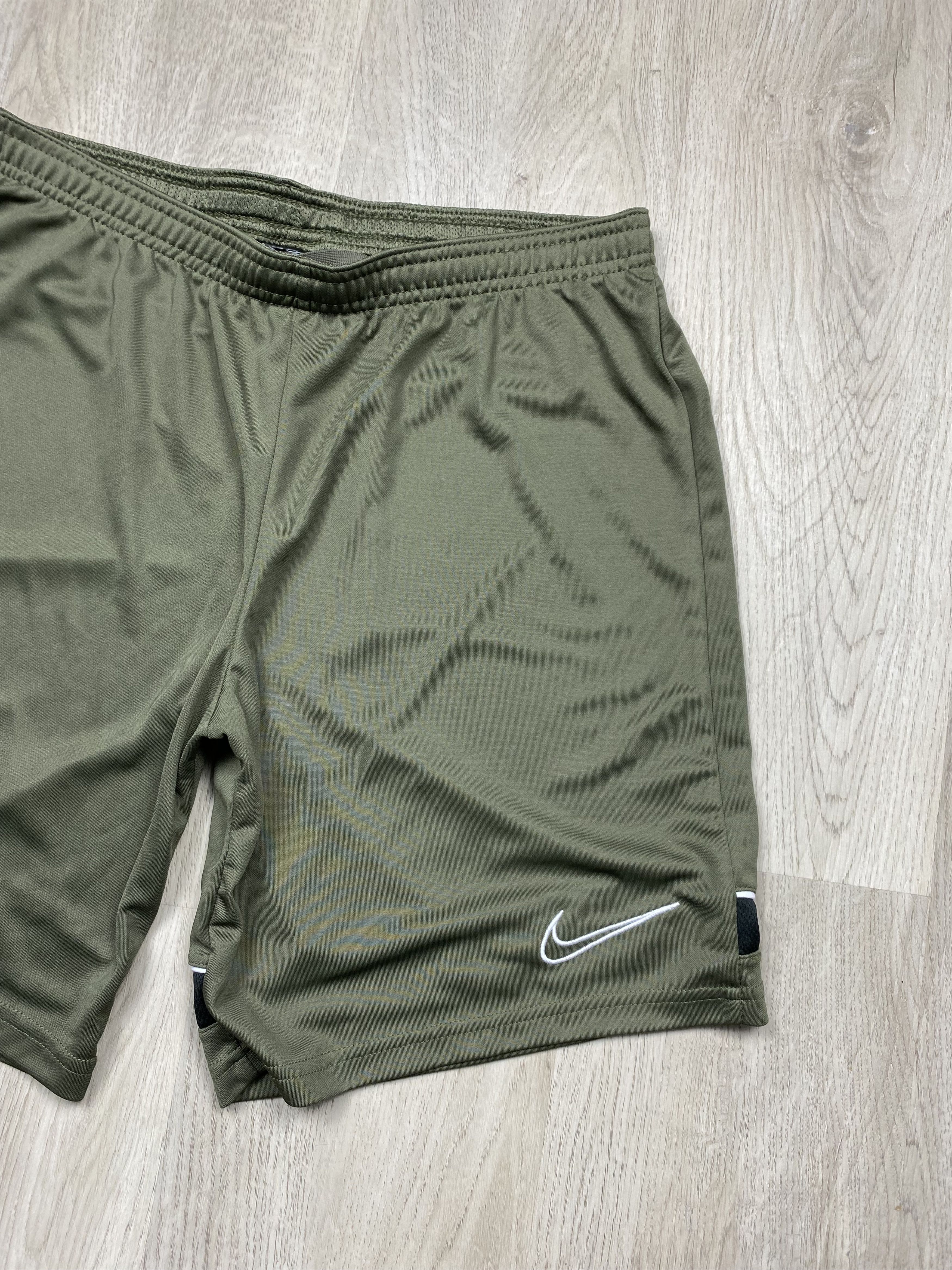 Nike × Vintage Nike Dri Fit Vintage Mens Shorts Y2K Size US 32 / EU 48 - 2 Thumbnail
