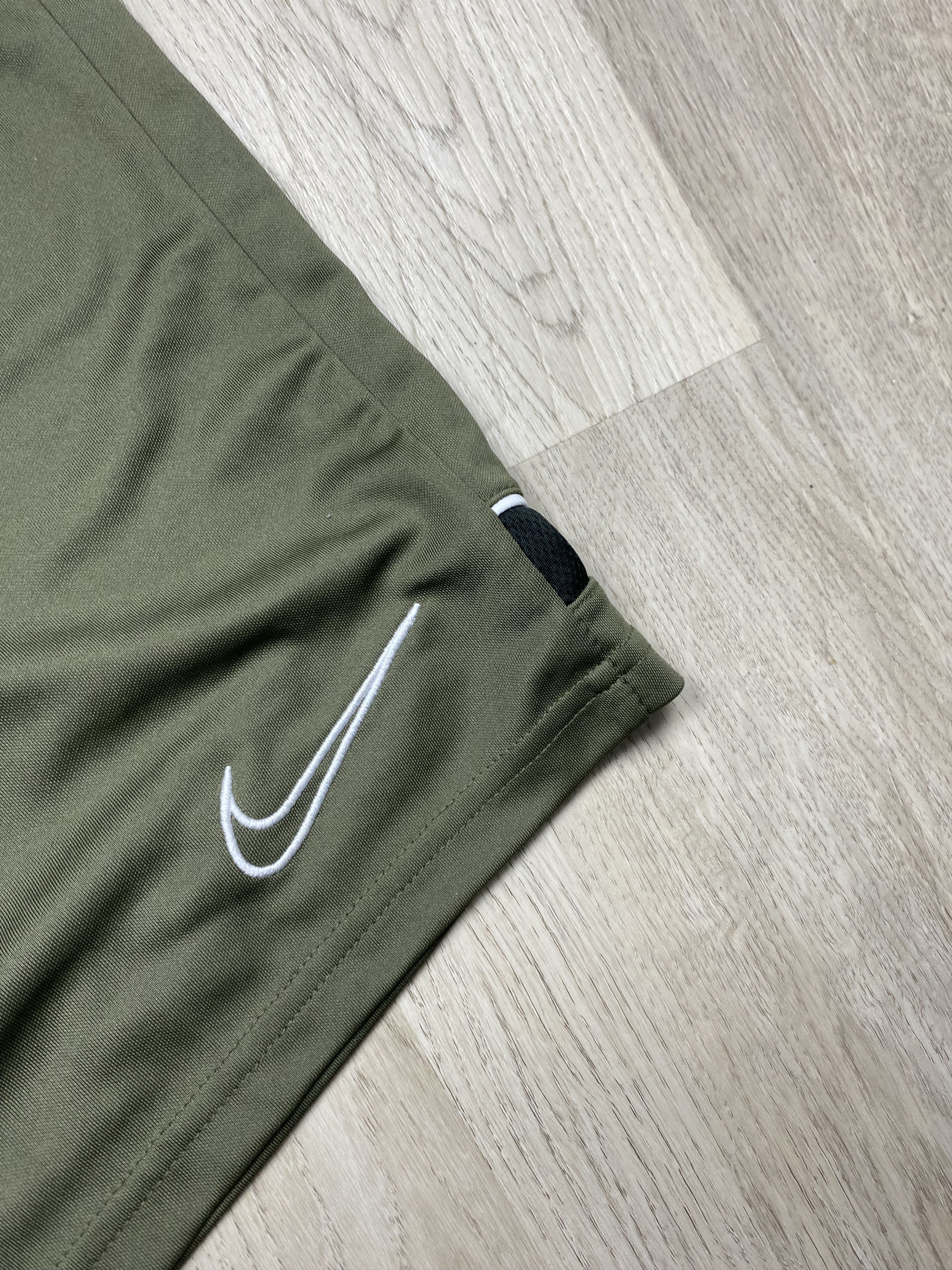 Nike × Vintage Nike Dri Fit Vintage Mens Shorts Y2K Size US 32 / EU 48 - 3 Thumbnail