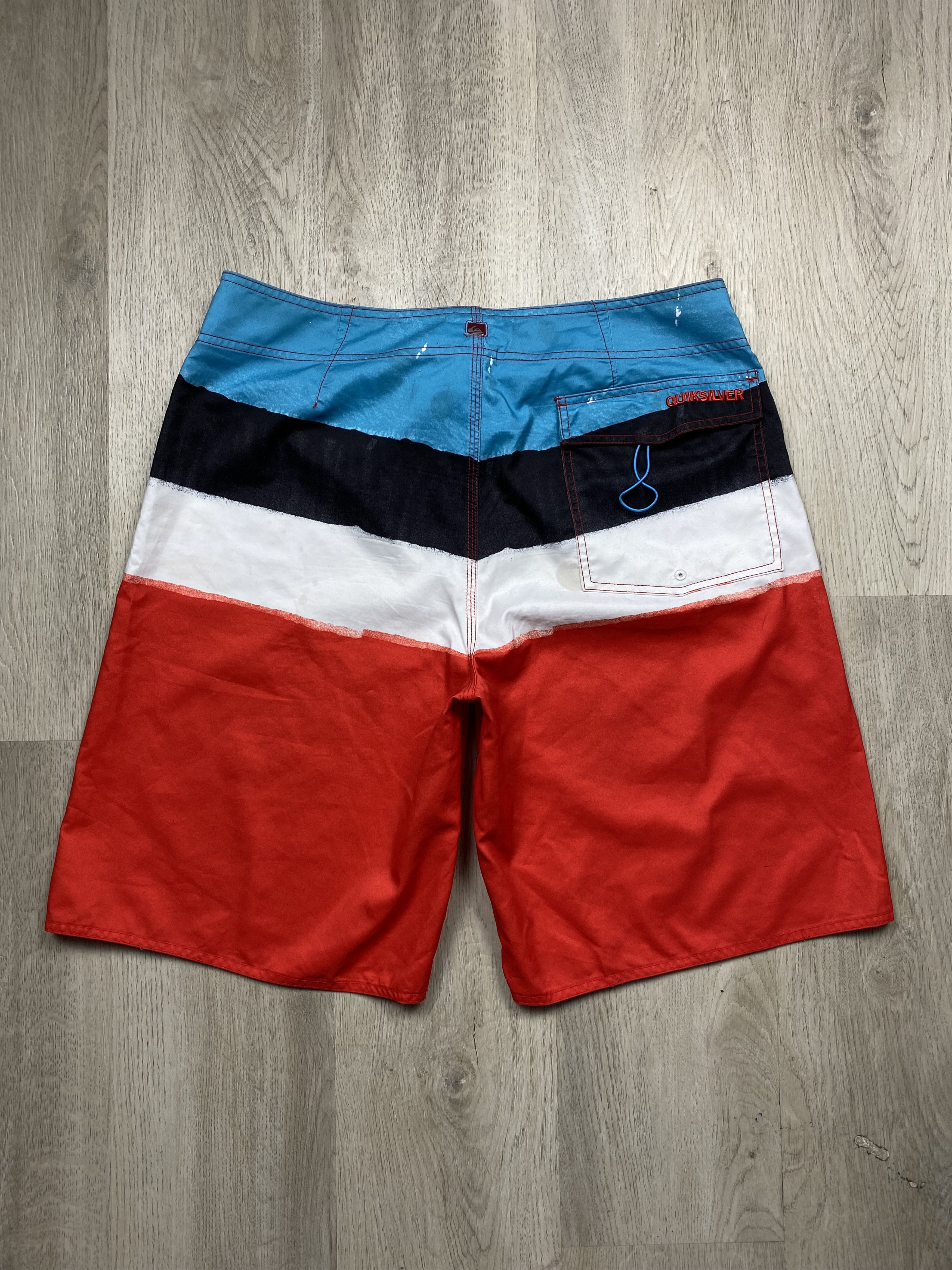 Quiksilver Quicksilver Vintage Mens Nylon Swimming Shorts Y2K Size US 34 / EU 50 - 7 Thumbnail