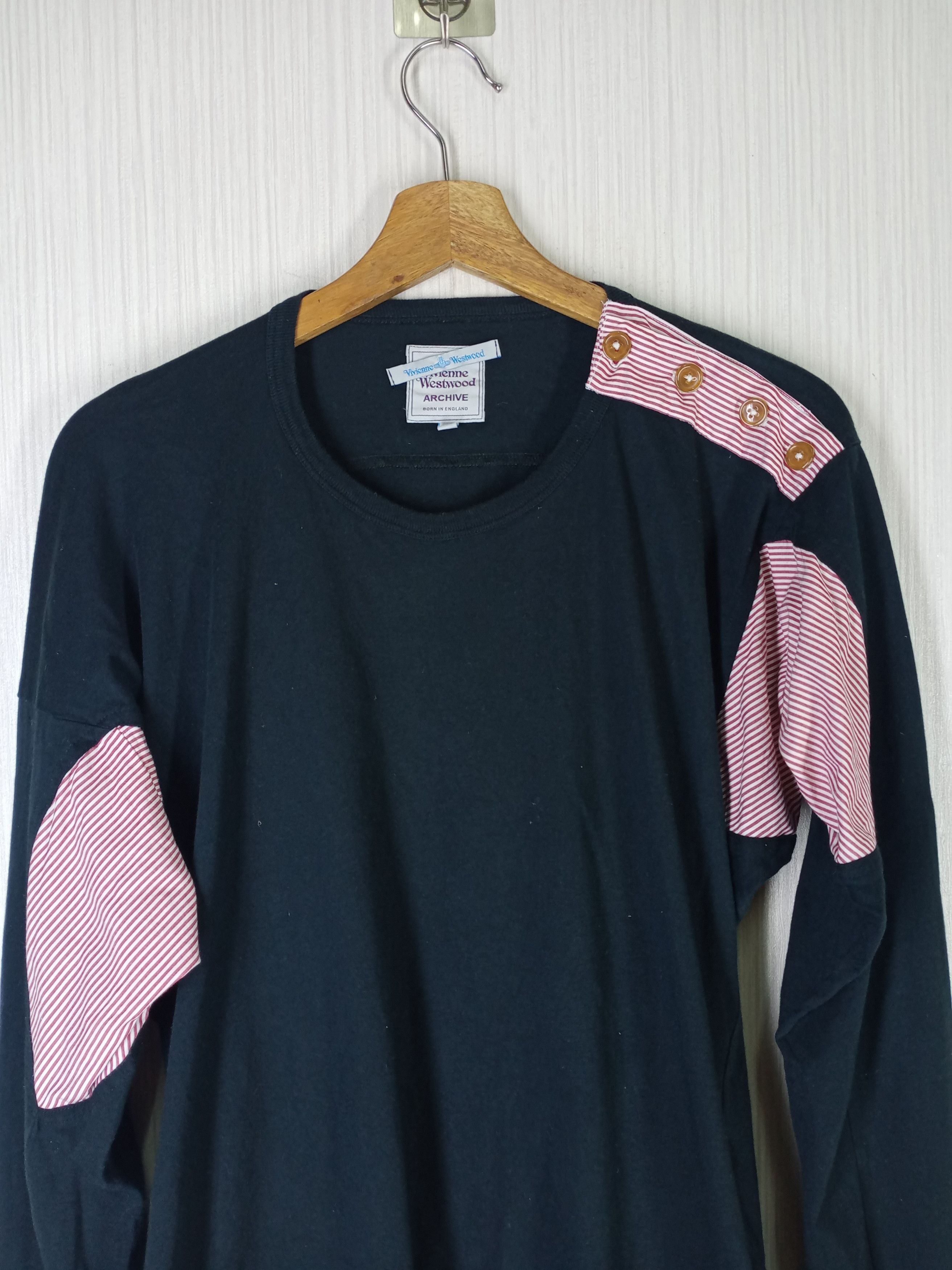 Vivienne Westwood Rare Vivienne Westwood Nice Design Long Sleeve Tshirt Size S / US 4 / IT 40 - 7 Thumbnail