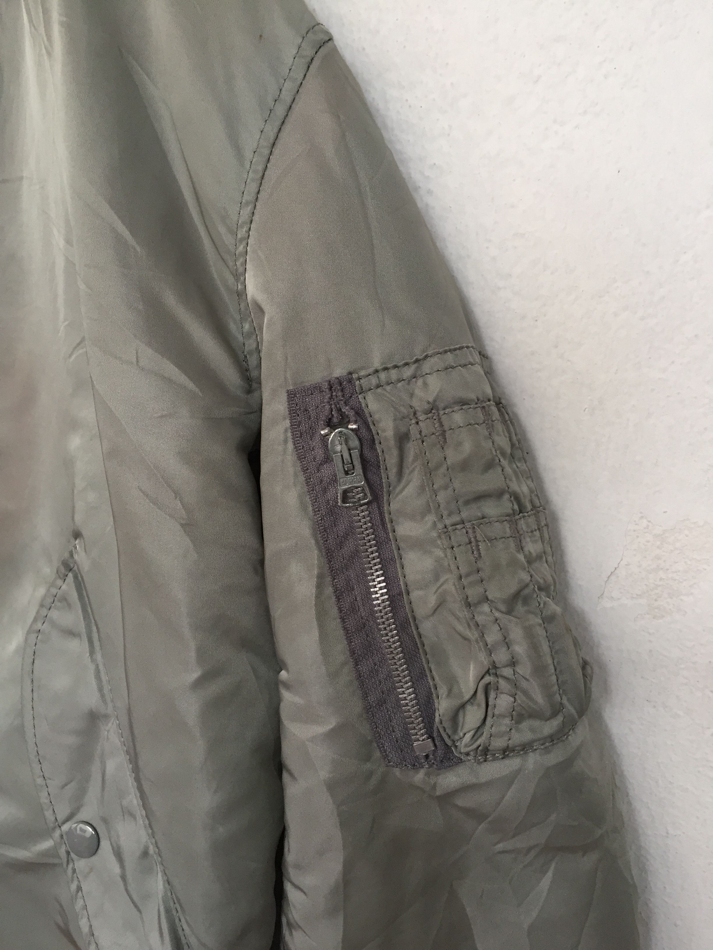Alpha Industries TACTICAL MA-1 REVERSIBLE FLIGHT JACKET Size US S / EU 44-46 / 1 - 6 Thumbnail