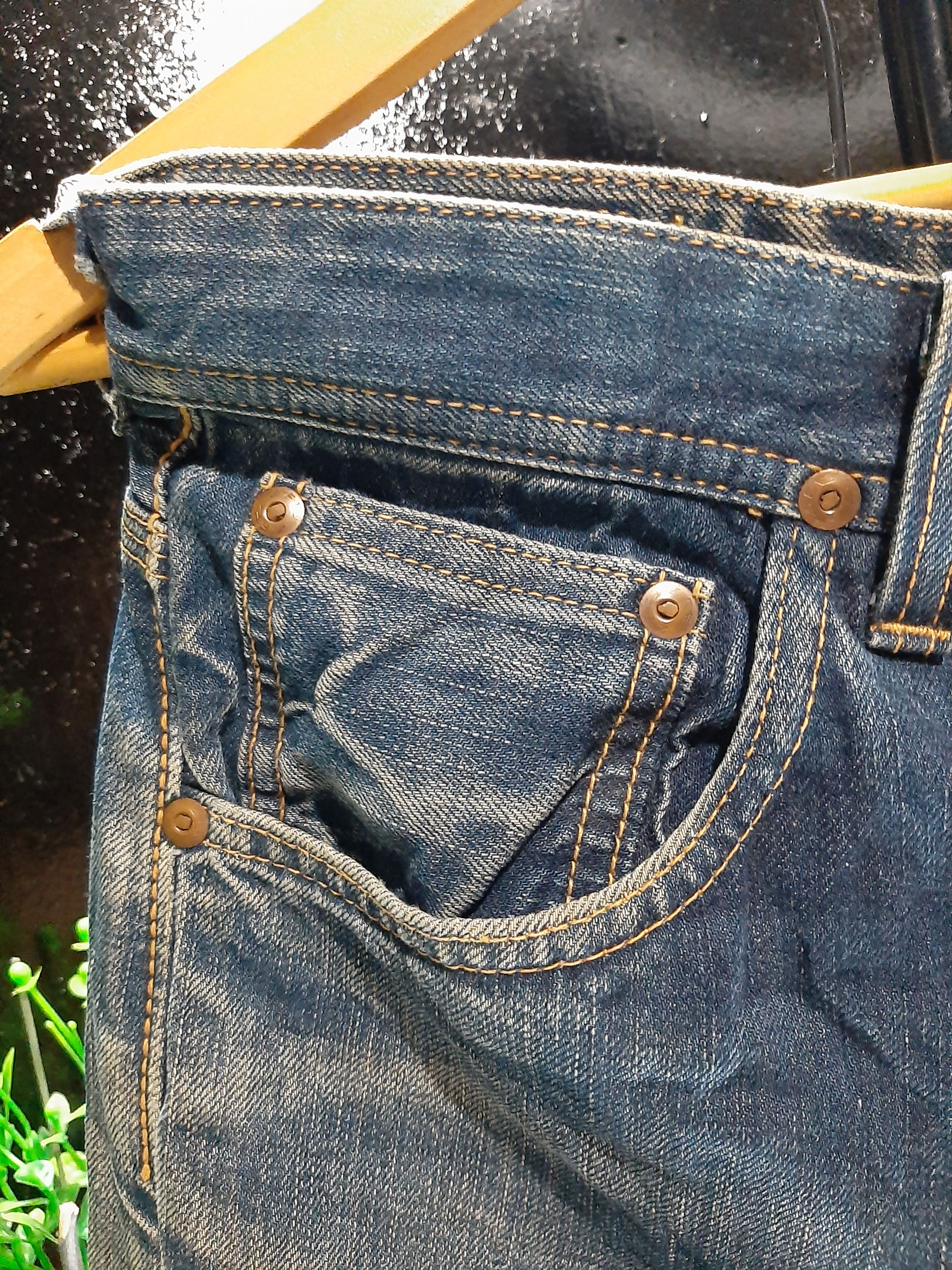 Lee × Vintage RARE VINTAGE 80s LEE COWBOY SELVAGE BUCKLE BACK DISTRESED Size US 29 - 11 Thumbnail