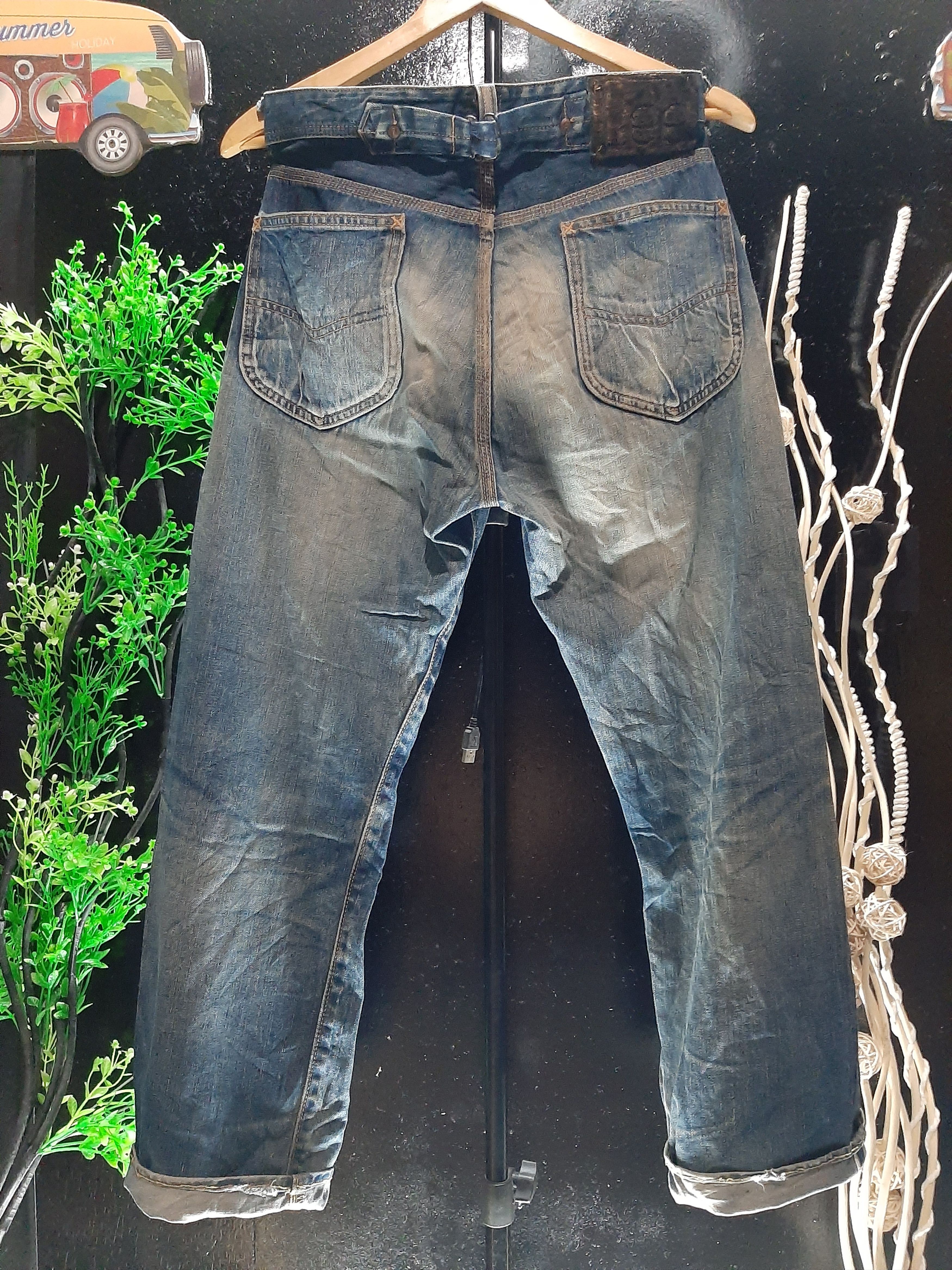 Lee × Vintage RARE VINTAGE 80s LEE COWBOY SELVAGE BUCKLE BACK DISTRESED Size US 29 - 1 Thumbnail