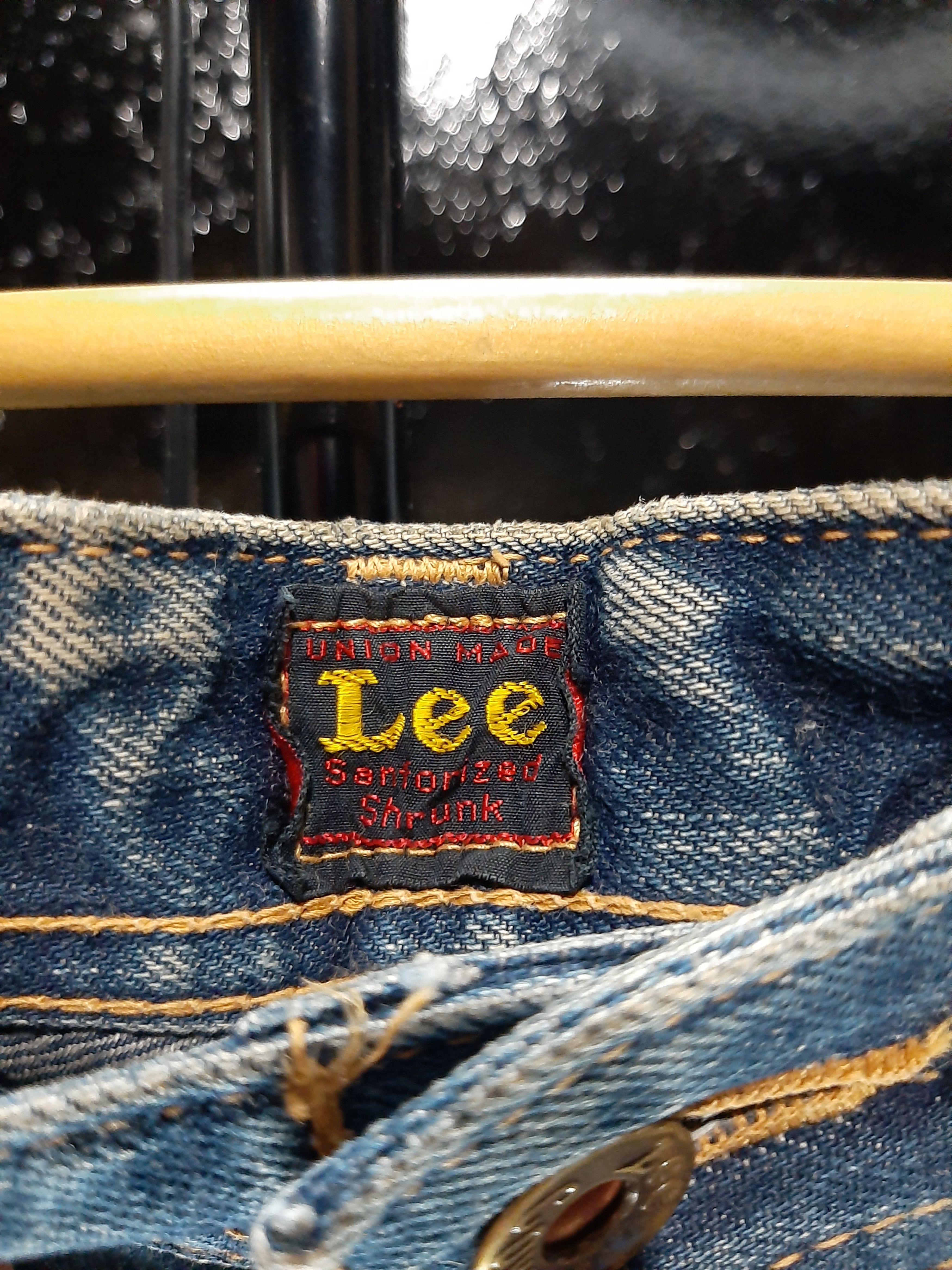 Lee × Vintage RARE VINTAGE 80s LEE COWBOY SELVAGE BUCKLE BACK DISTRESED Size US 29 - 14 Thumbnail