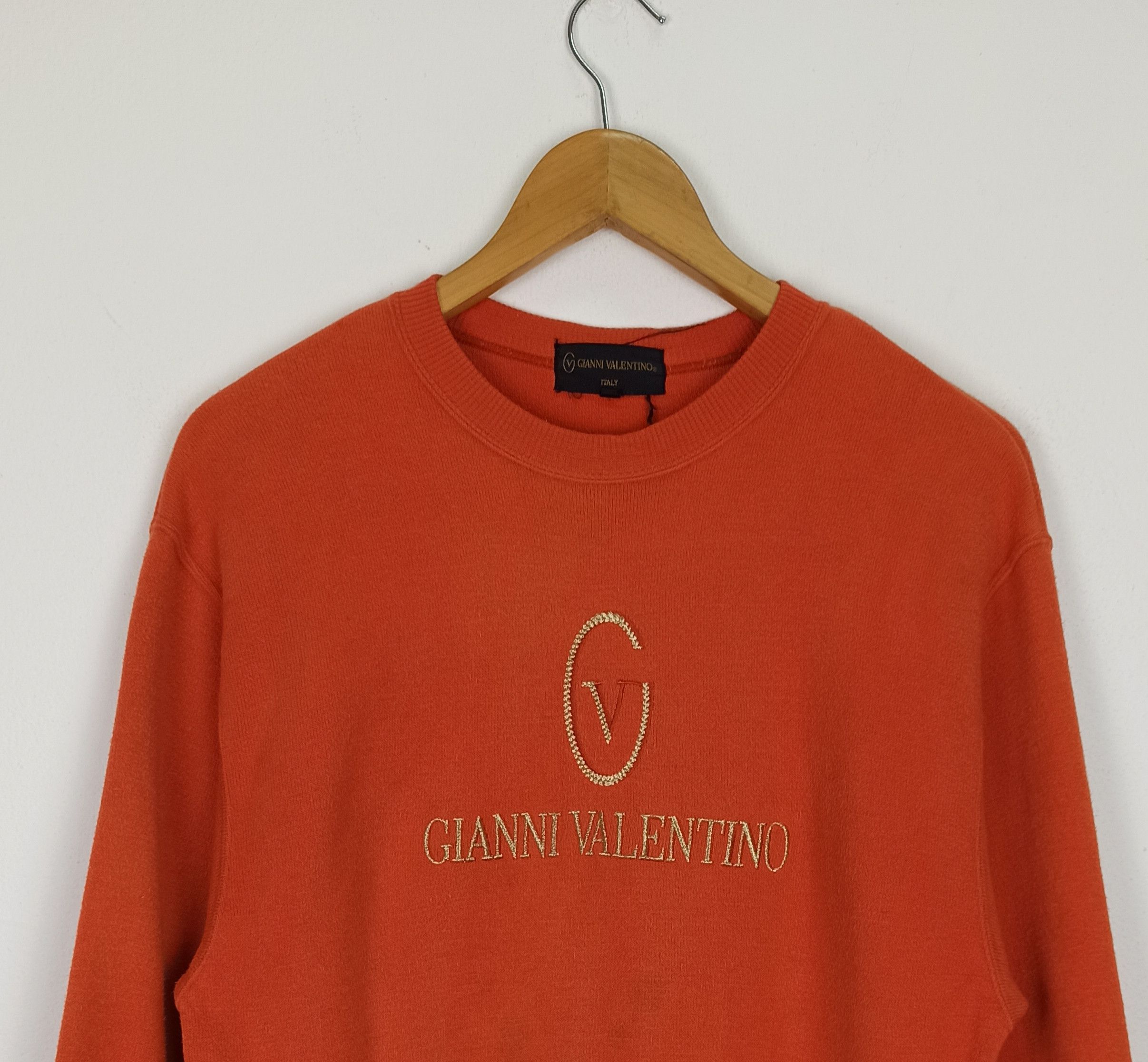 Gianni Valentino Rare🔥 Gianni Valentino Embroidery Big Logo Sweatshirts Size US L / EU 52-54 / 3 - 2 Thumbnail