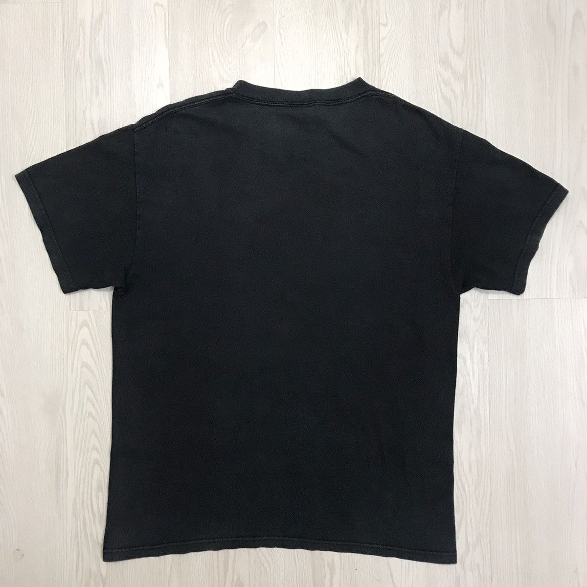 Band Tees × Vintage Vintage Him Band Tee 2006 Heartagram Print Tee Size US M / EU 48-50 / 2 - 4 Thumbnail