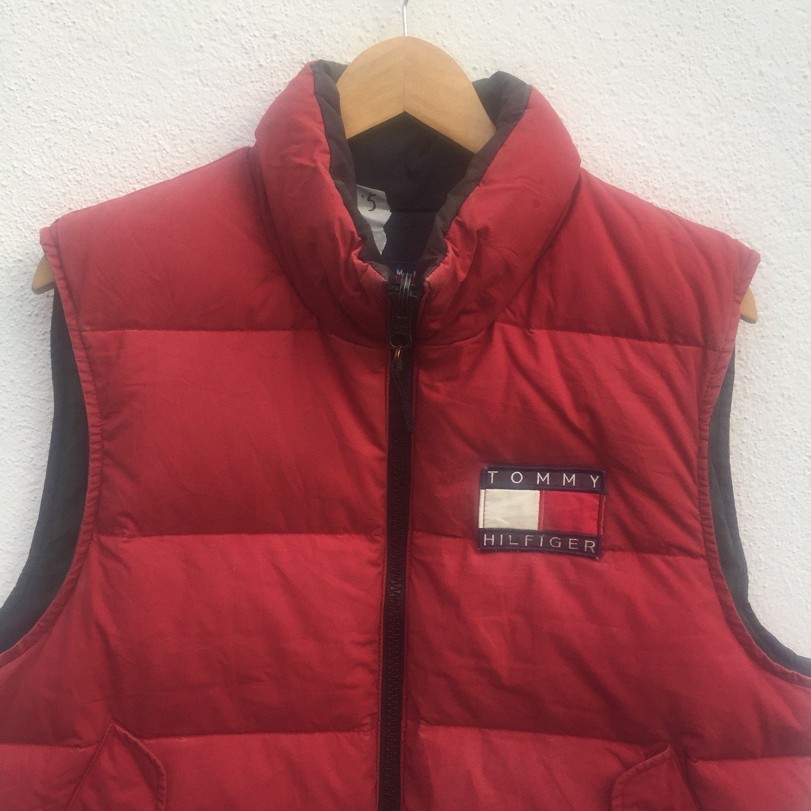 Tommy Hilfiger Vintage 90s Tommy Hilfiger Reversible Puffer Vest Size US M / EU 48-50 / 2 - 2 Thumbnail