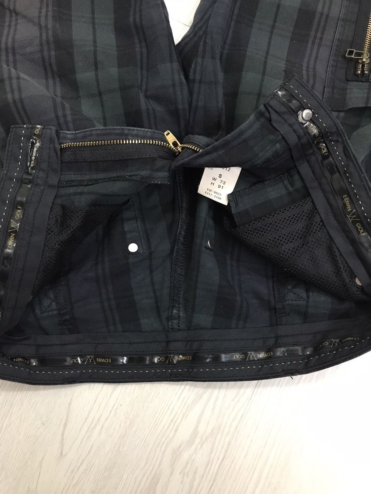 Edwin × Japanese Brand × Vintage Vintage Edwin Cargo Pants Plaid Bootcut Pants Size US 30 / EU 46 - 14 Thumbnail