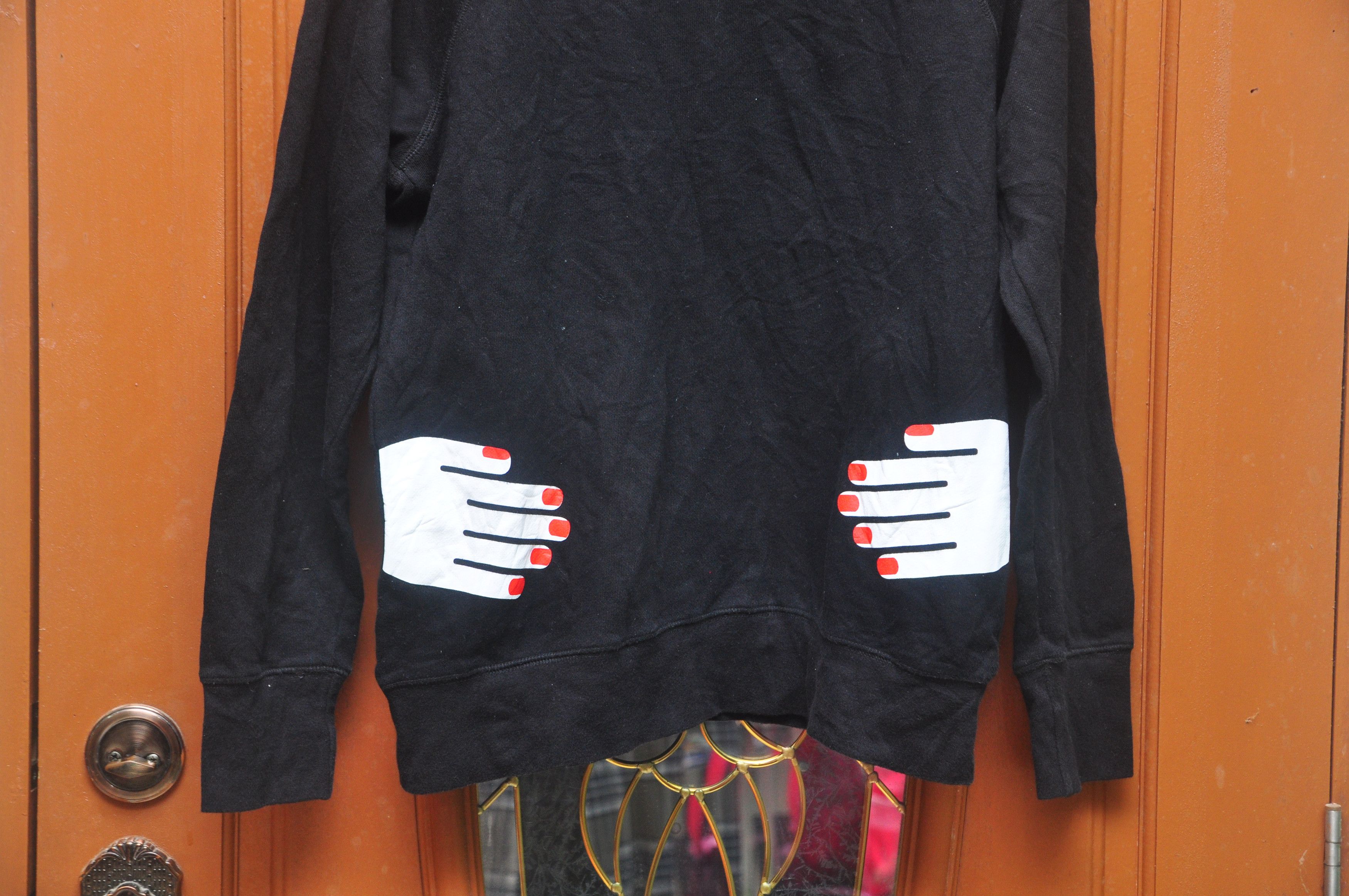 Japanese Brand × Uniqlo × Vintage Uniqlo X Lulu Guinness Shirt Travis Scott Fashion style Size US M / EU 48-50 / 2 - 3 Thumbnail