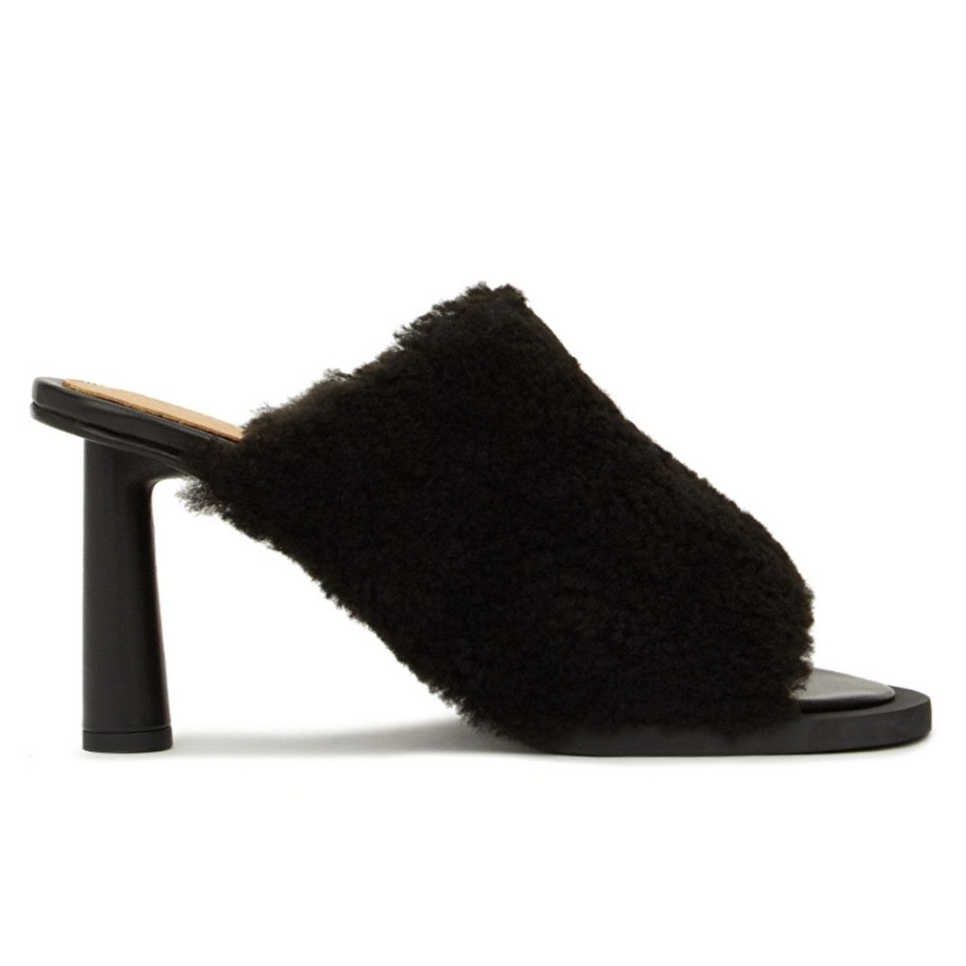 Jacquemus JACQUEMUS La Montagne black shearling mules sandals shoes 40 Size US 10 / IT 40 - 4 Thumbnail