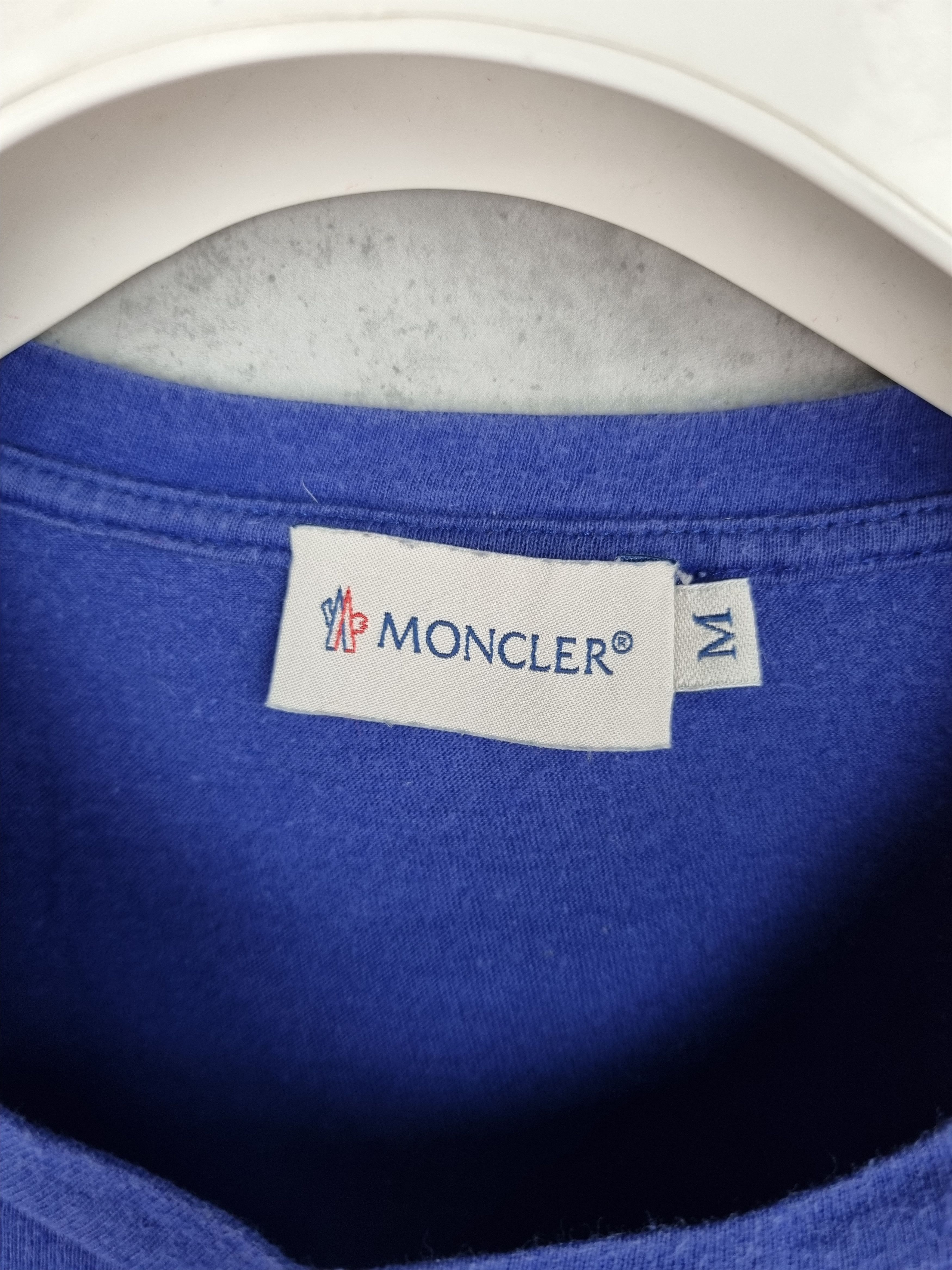 Moncler Rare MONCLER Pocket tee shirt Size US S / EU 44-46 / 1 - 5 Thumbnail