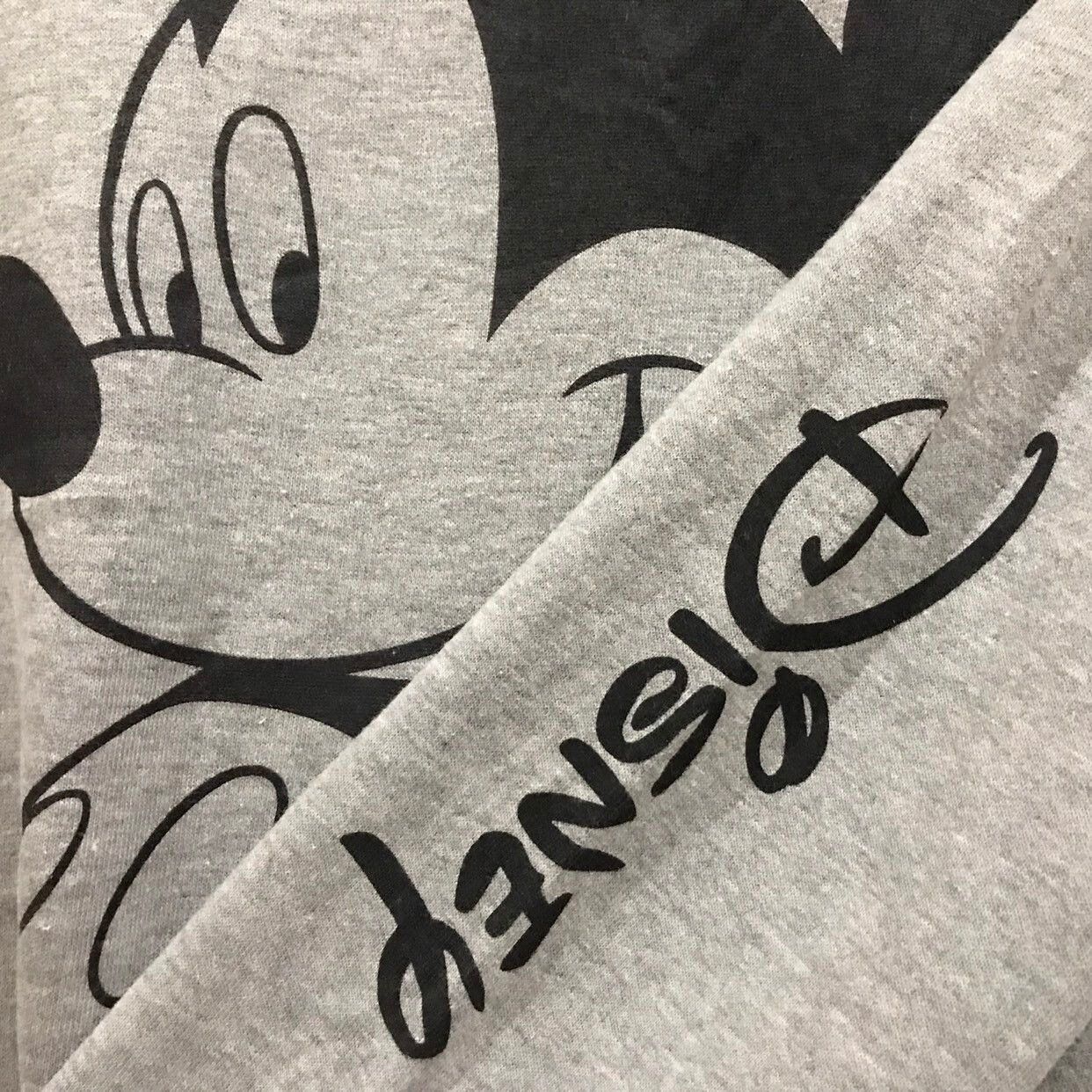 Cartoon Network vintage mickey mouse big logo jumper pullover sweatshirt Size US L / EU 52-54 / 3 - 5 Thumbnail