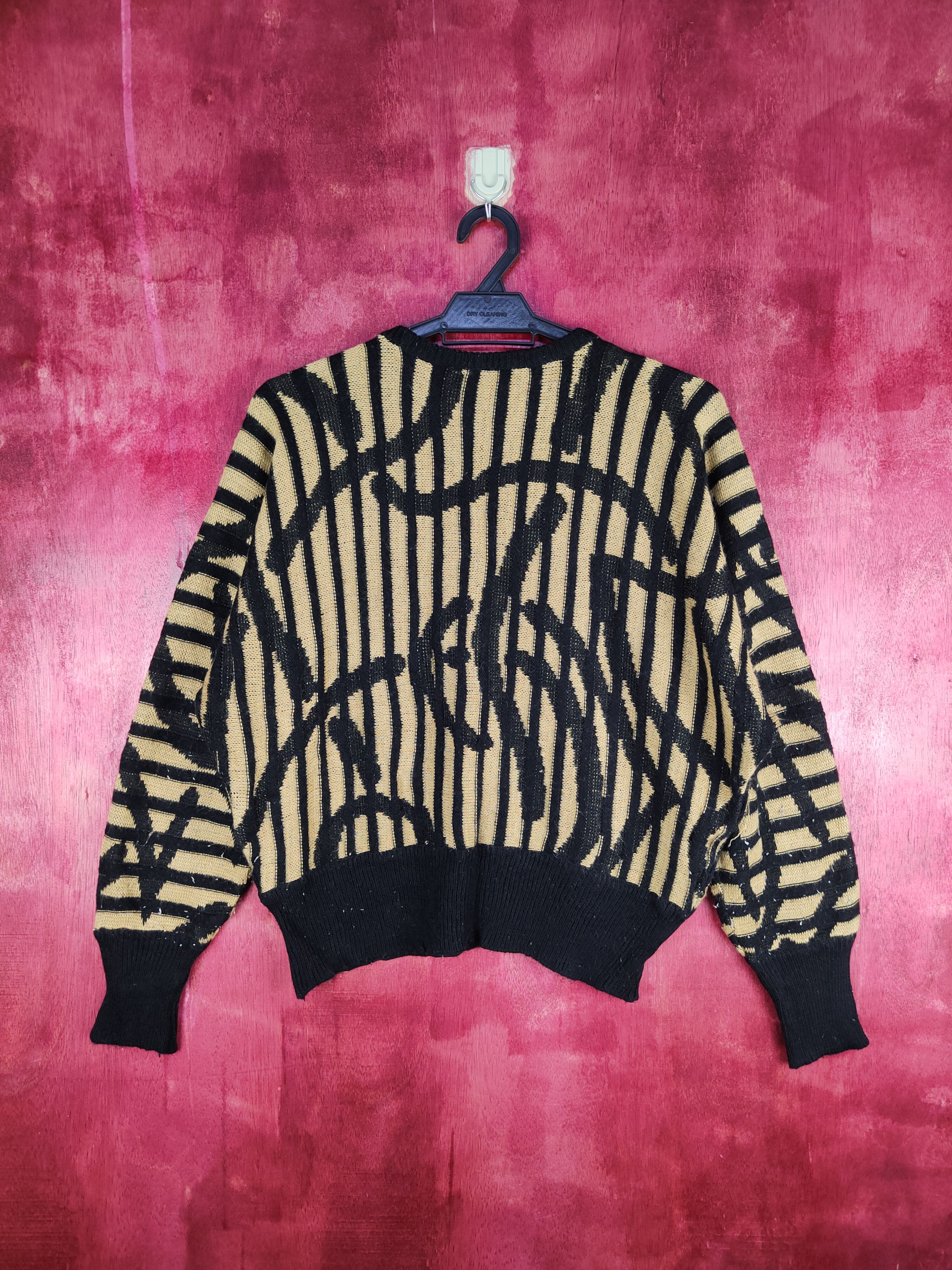 Japanese Brand Japanese Brand Black/Yellow Knitwear Sweatshirt #224B Size S / US 4 / IT 40 - 7 Thumbnail