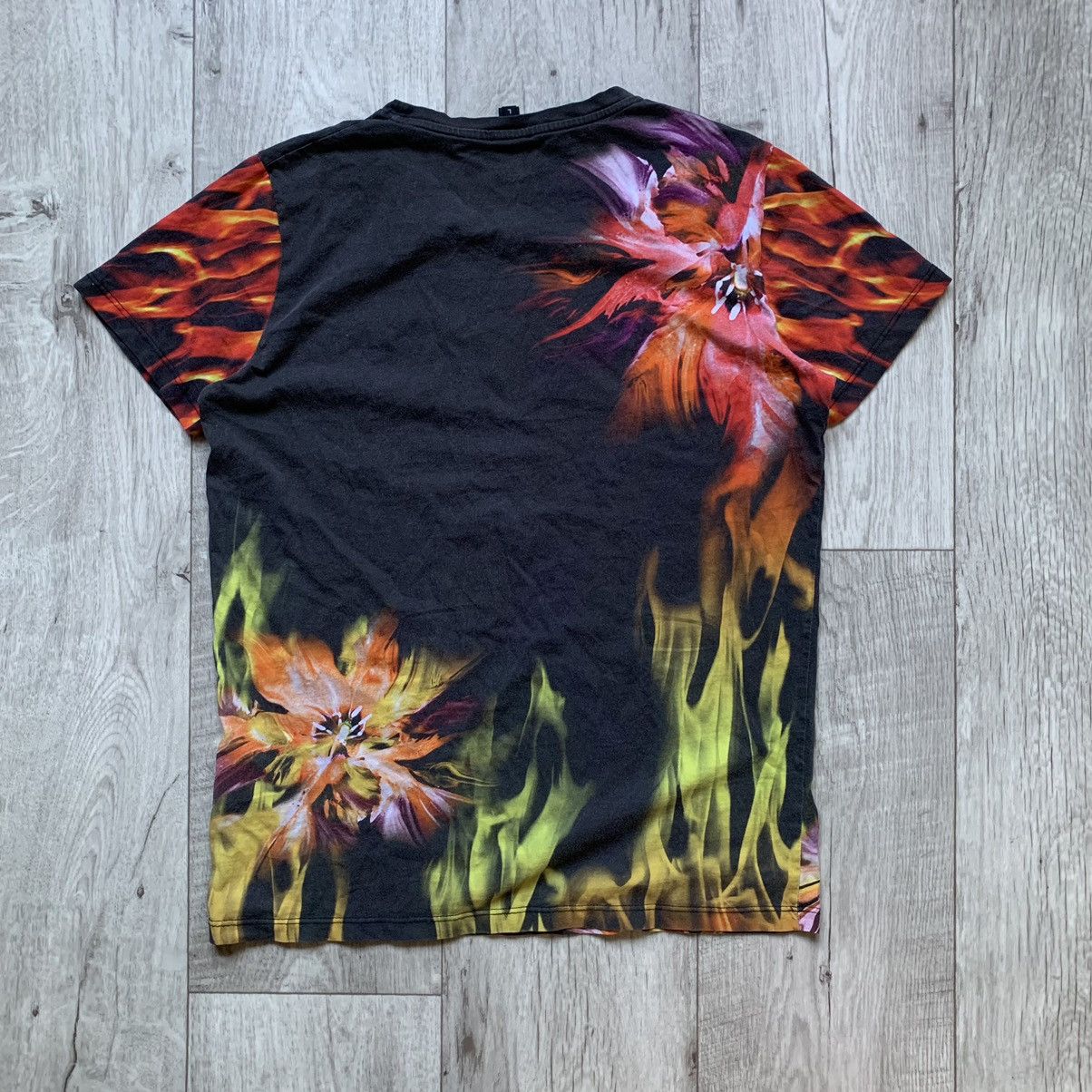 Just Cavalli RARE JUST CAVALLI TIGER FLOWERS SWAG T SHIRT Size US M / EU 48-50 / 2 - 2 Thumbnail