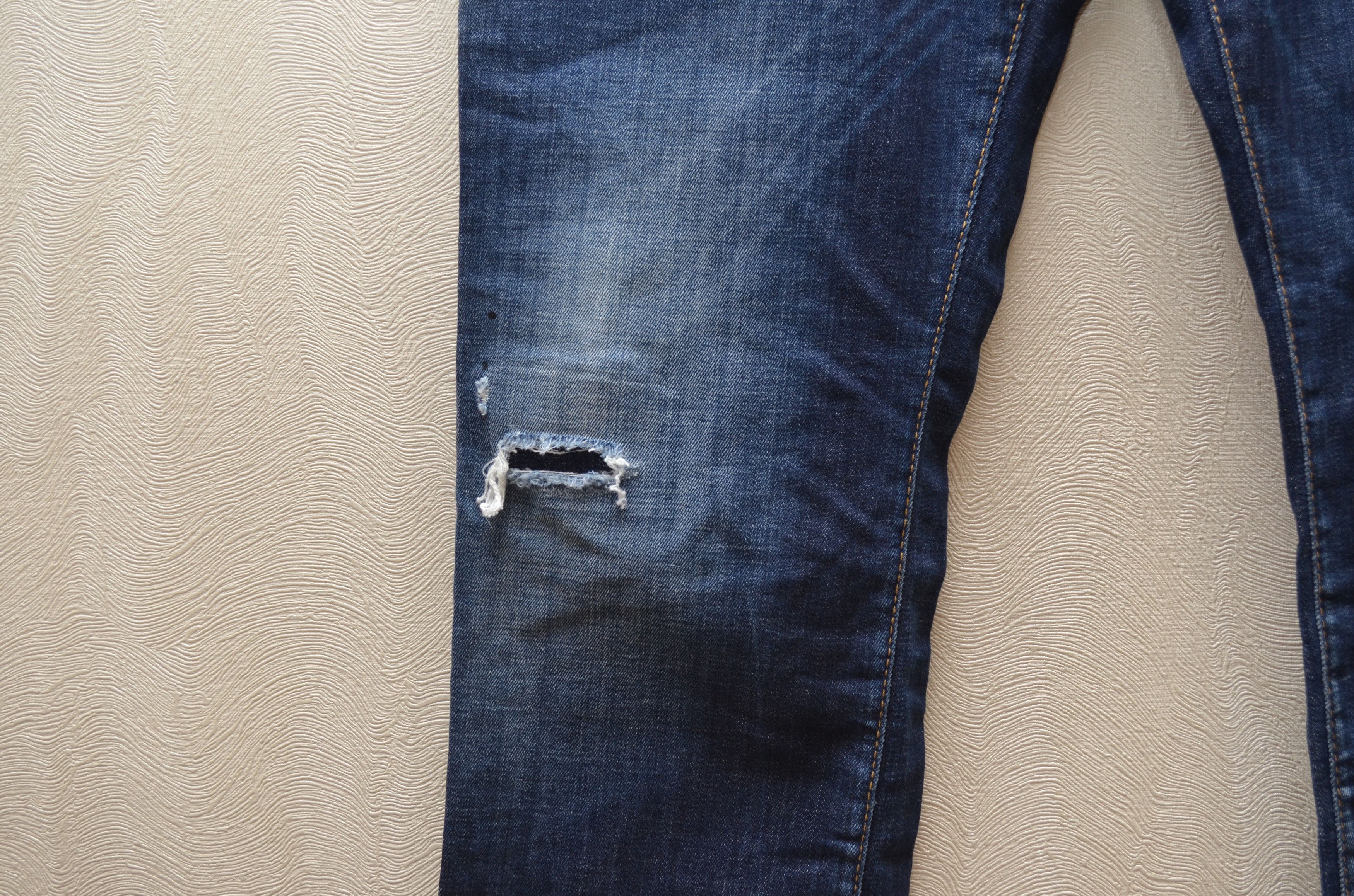 Designer × Dsquared2 Dsquared2 Blue Distressed Clement jeans Sz W38 L32 Size US 38 / EU 54 - 7 Thumbnail