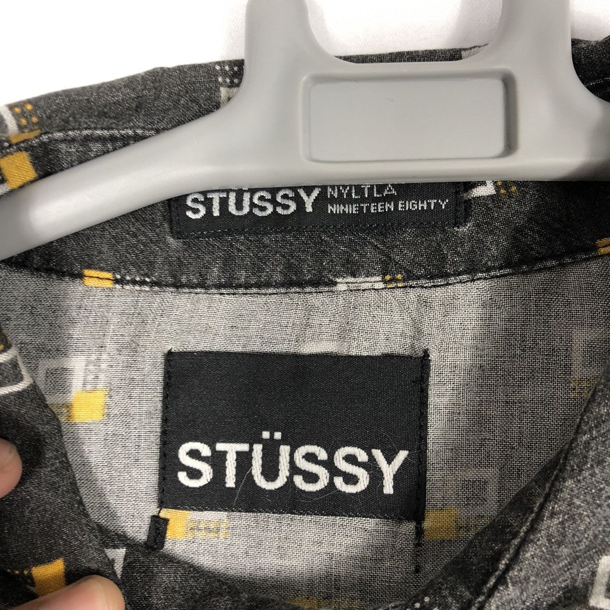 Stussy × Vintage 🔥Rare🔥Vintage Stussy Block Design Single Pocket Button Shirt Size US M / EU 48-50 / 2 - 20 Thumbnail