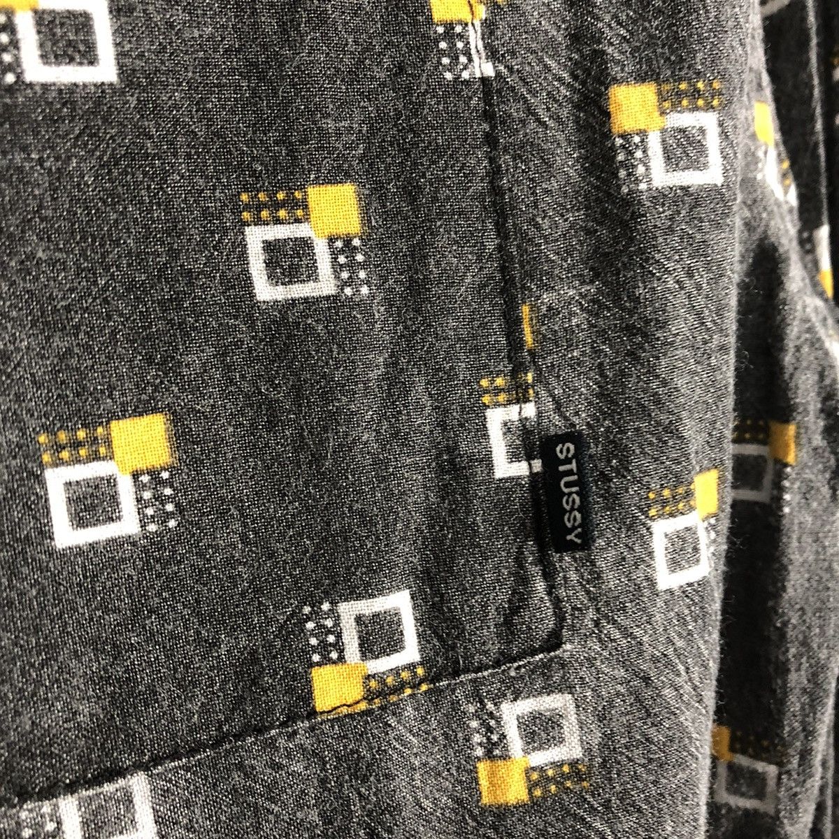 Stussy × Vintage 🔥Rare🔥Vintage Stussy Block Design Single Pocket Button Shirt Size US M / EU 48-50 / 2 - 15 Thumbnail