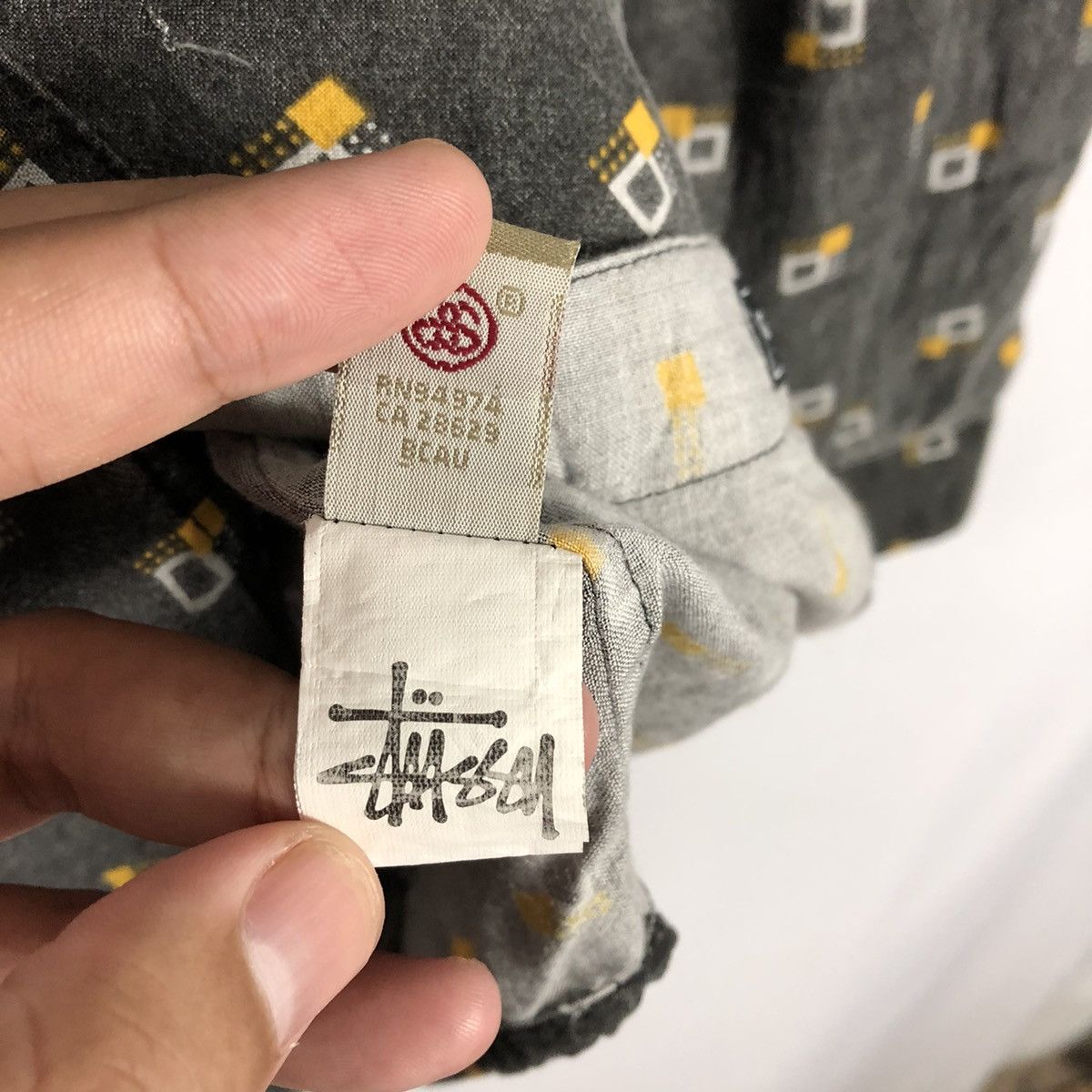 Stussy × Vintage 🔥Rare🔥Vintage Stussy Block Design Single Pocket Button Shirt Size US M / EU 48-50 / 2 - 18 Thumbnail