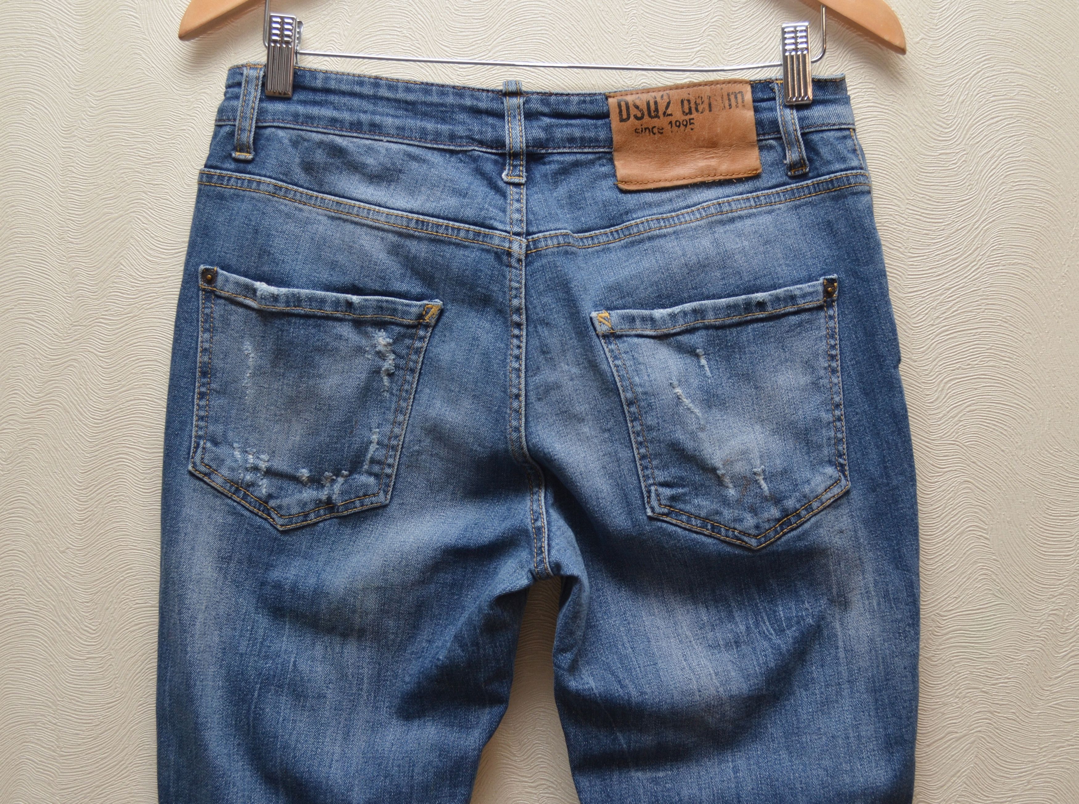 Designer × Dsquared2 Dsquared2 Blue Distressed Slim jeans Sz W30 L34 Size US 30 / EU 46 - 8 Thumbnail