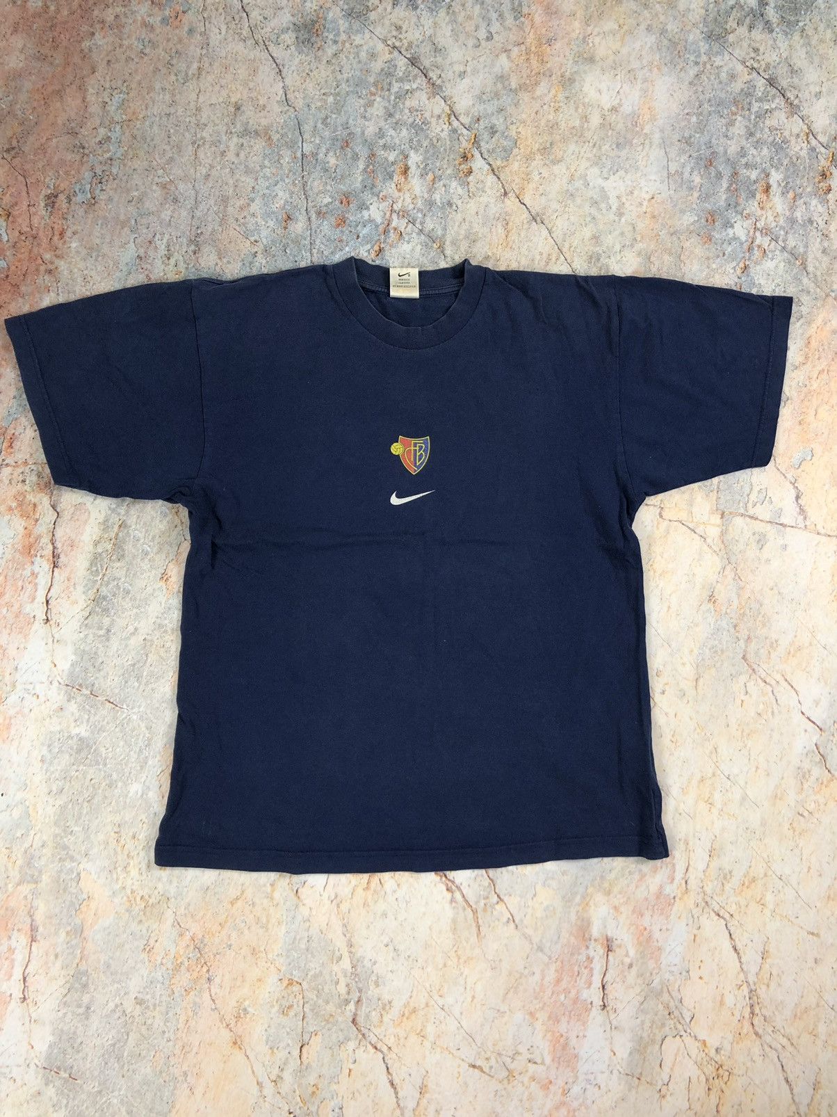 Nike × Vintage Nike vintage big logo T-shirt Size US L / EU 52-54 / 3 - 2 Thumbnail